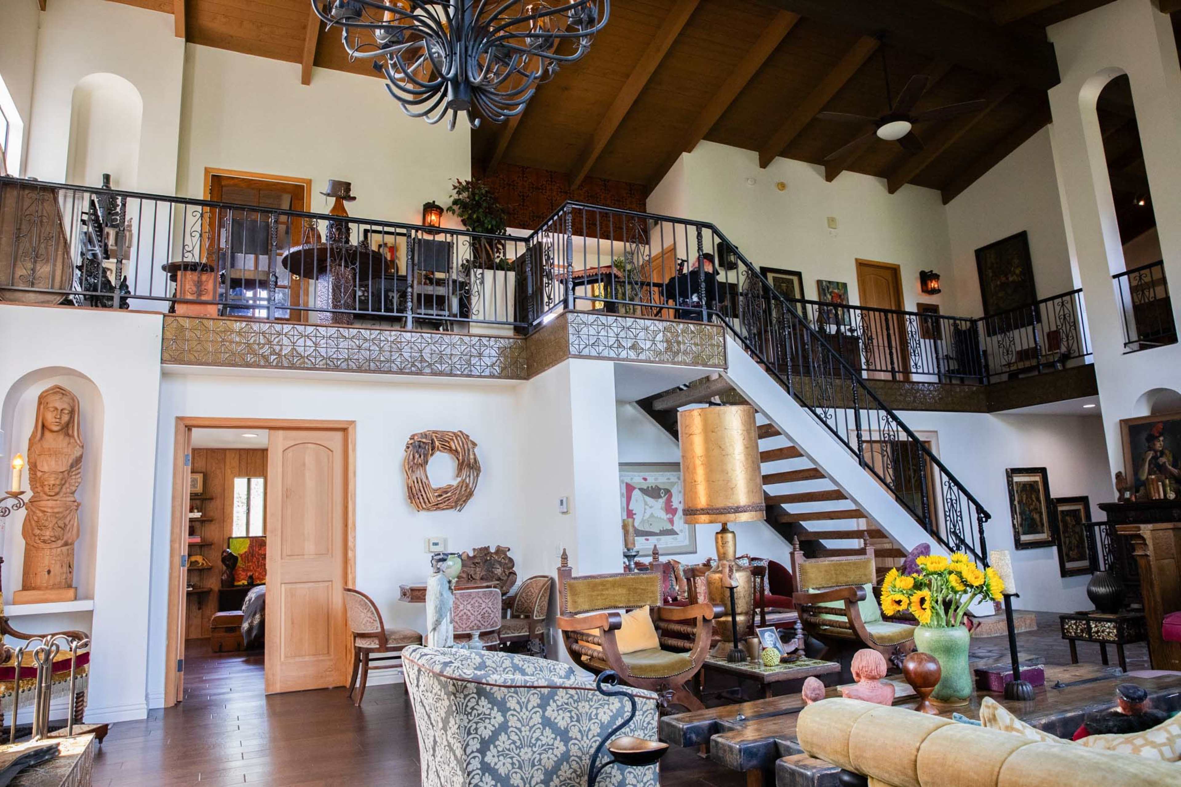 Architectural Spanish Villa Image in Malibou Lake, Agoura Hills, CA