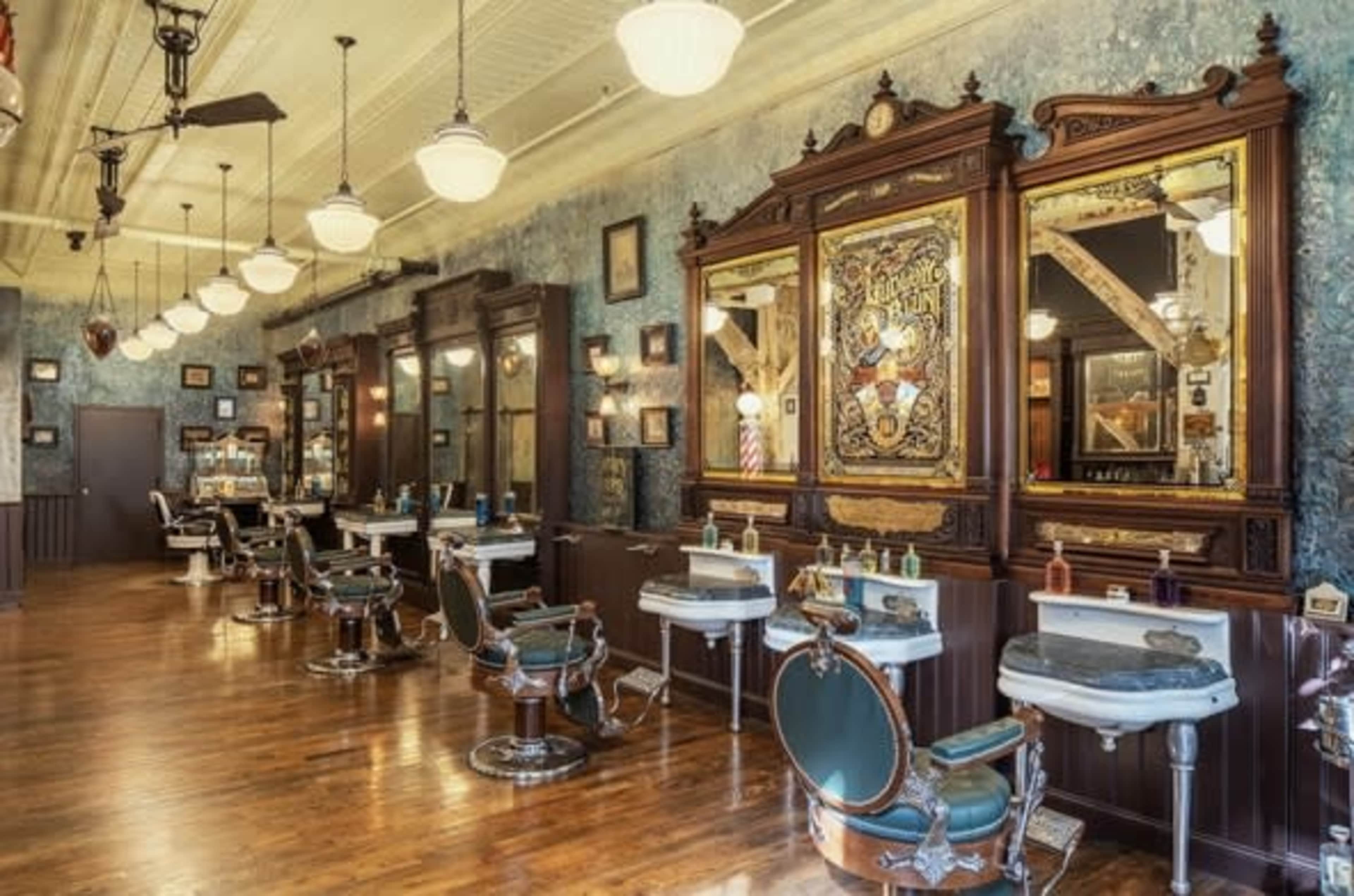 Williamsburg Brooklyn Vintage Barbershop/Hair Salon with Private Garden Image in , Beooklyn, NY