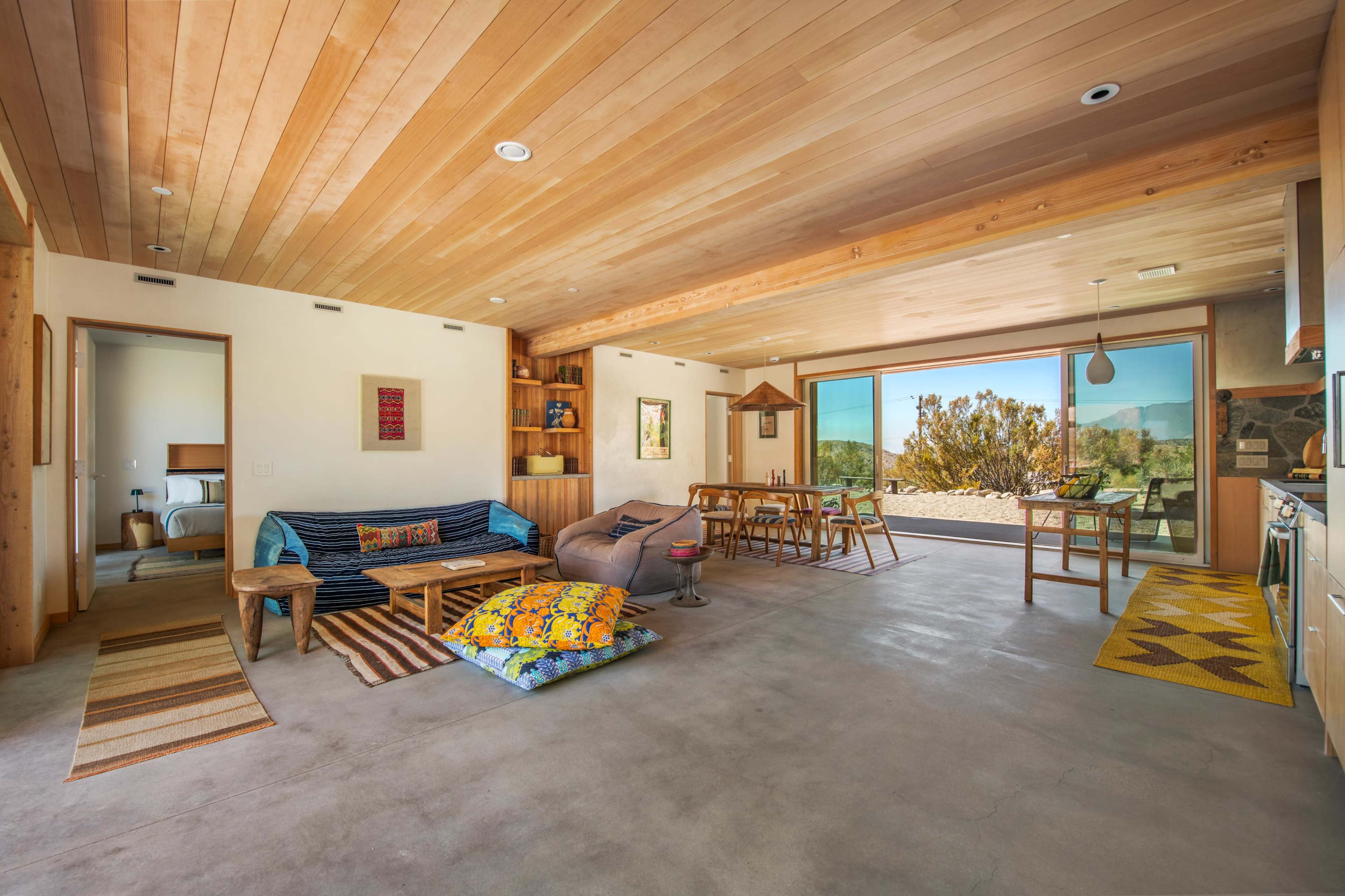 Desert Retreat with Mountain Views Image in Morongo Valley, Morongo Valley, CA