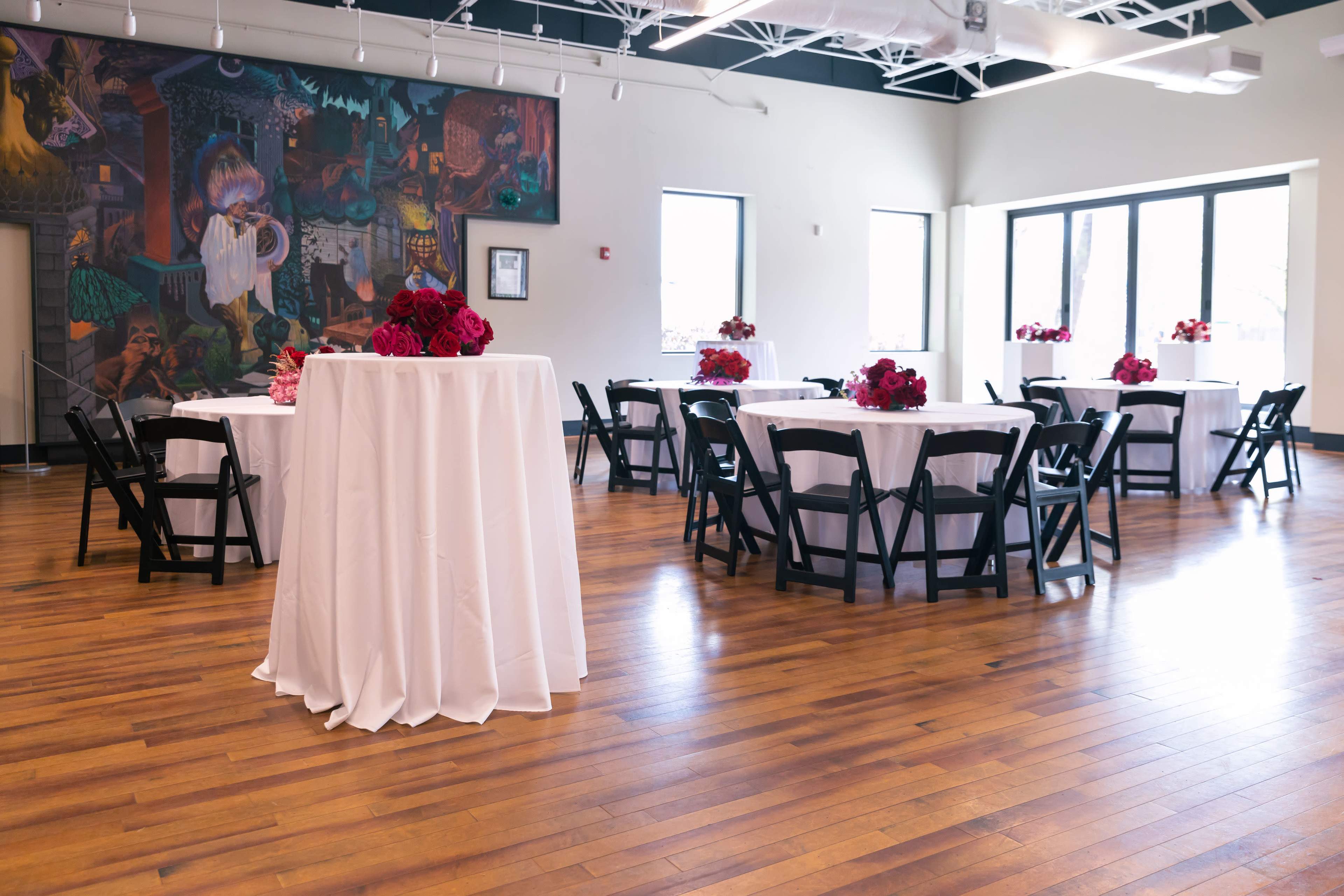 The DeLUXE Theater-Gallery Image in Greater Fifth Ward, Houston, TX