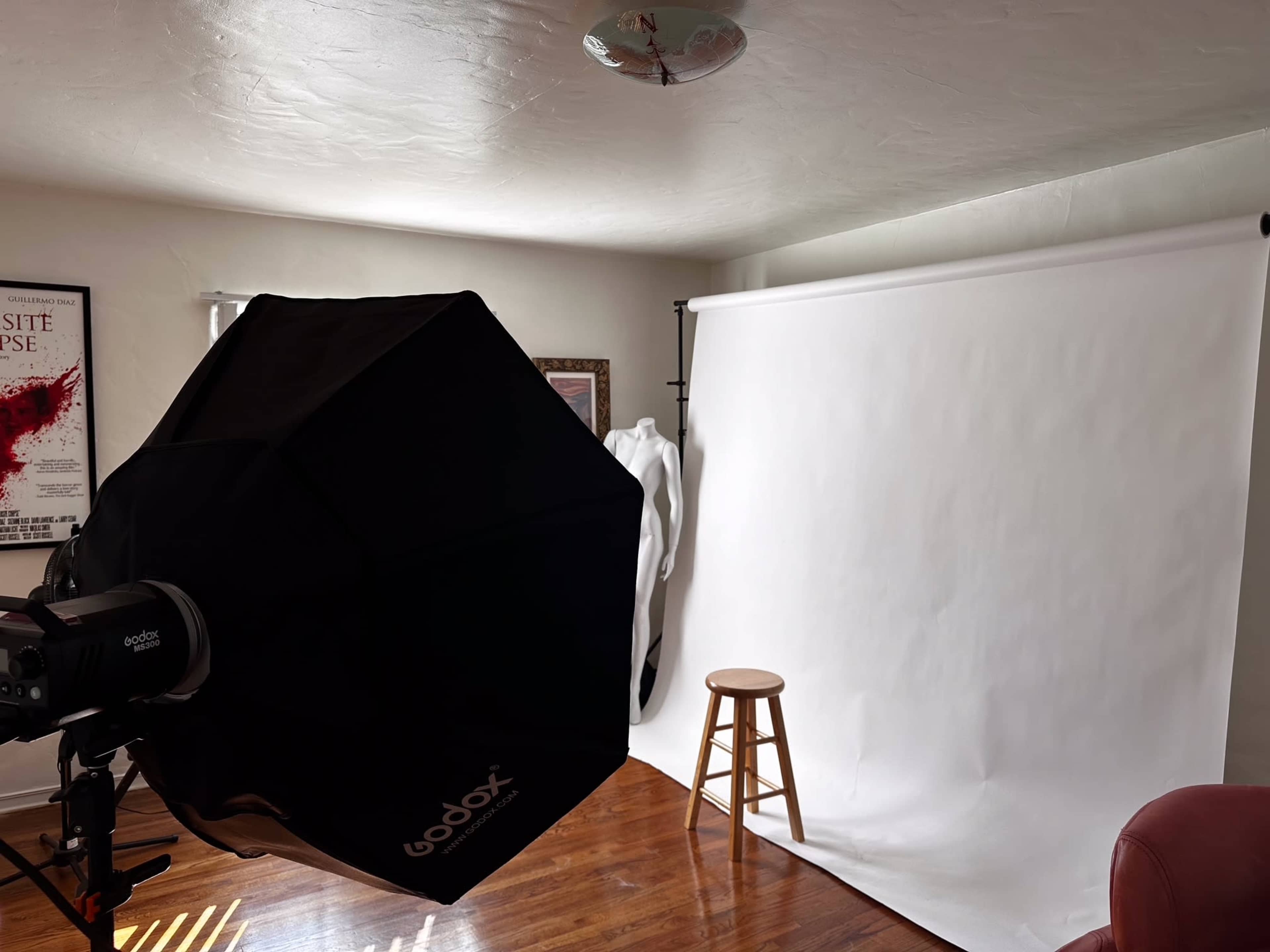 Photo studio and creative space Image in Wood Streets, Riverside, CA