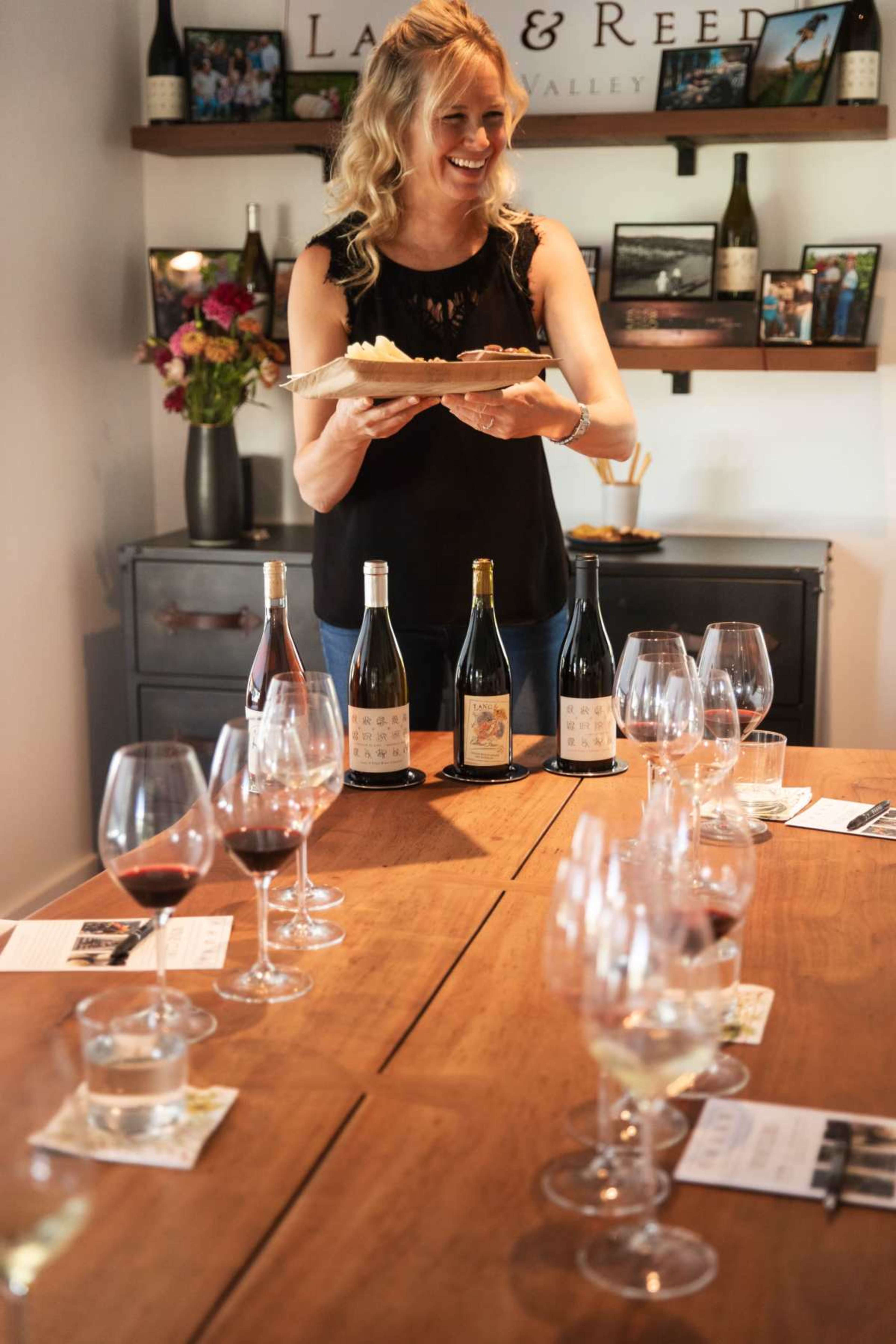 Warm & Welcoming Victorian Parlor Steps from Main Street Image in St. Helena, St. Helena, CA