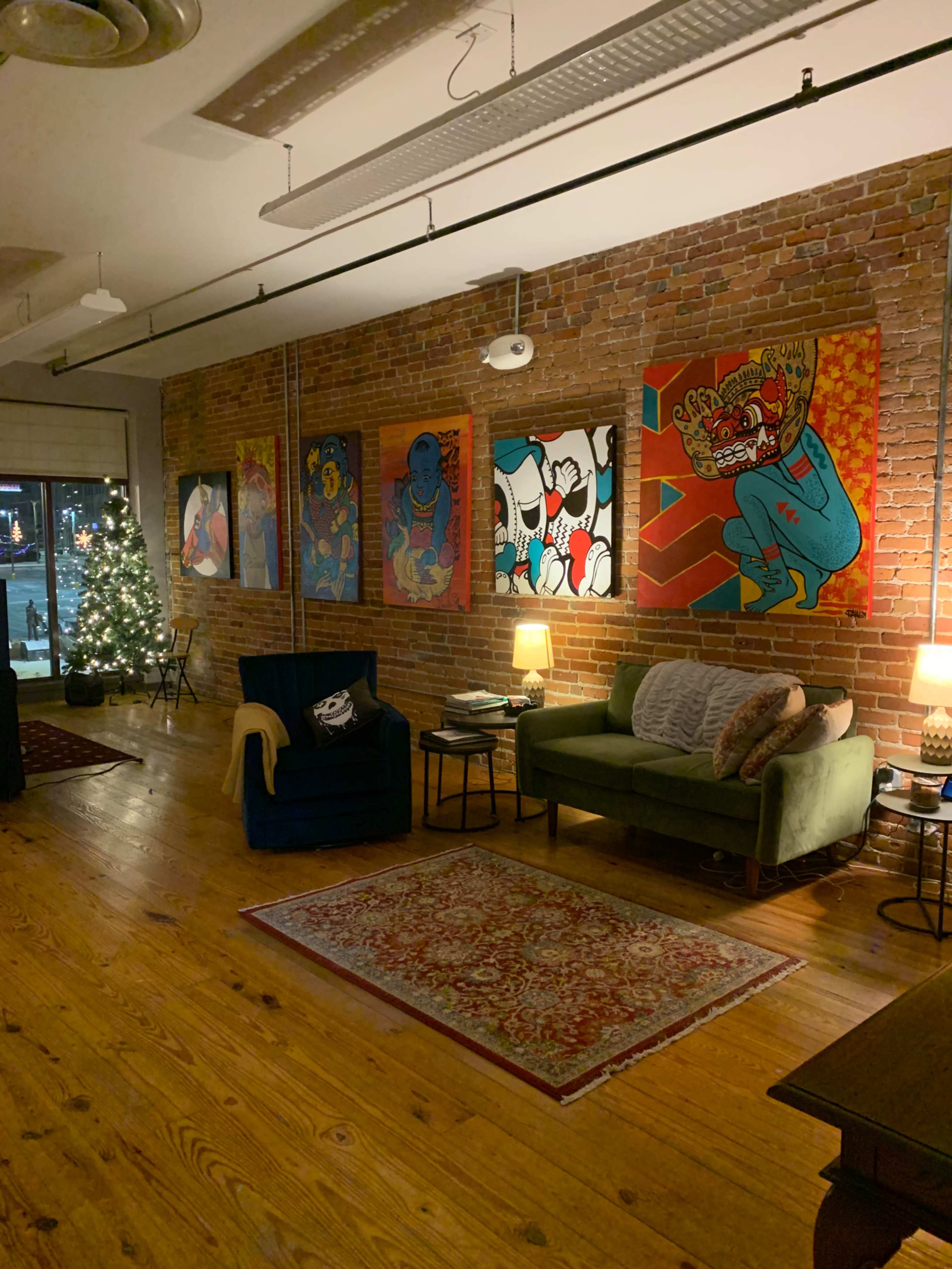 Spacious downtown studio with amazing city view Image in Downtown, Flint, MI