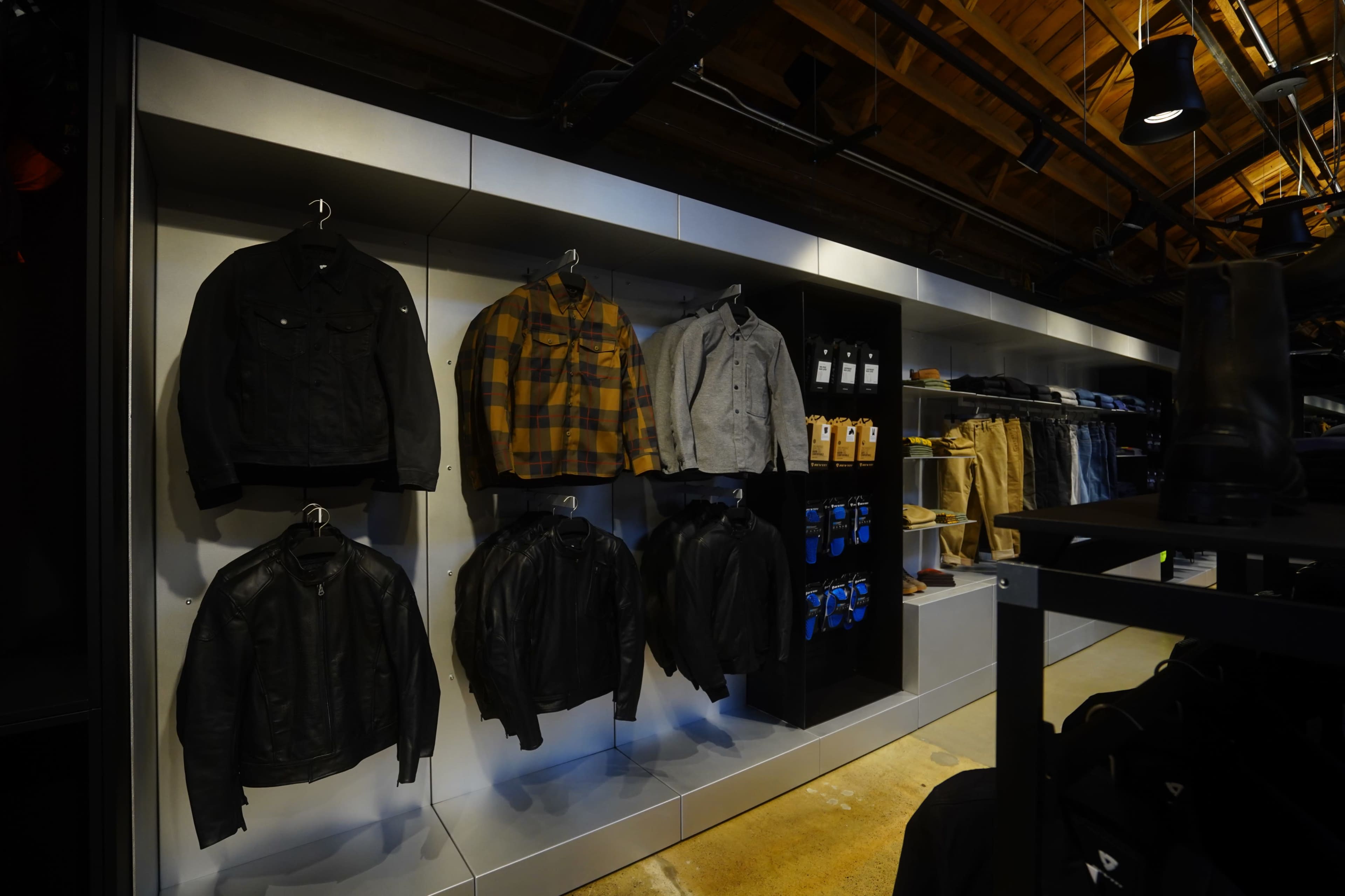 Powersports/outdoor industry space for daily rent Image in Five Points, Denver, CO