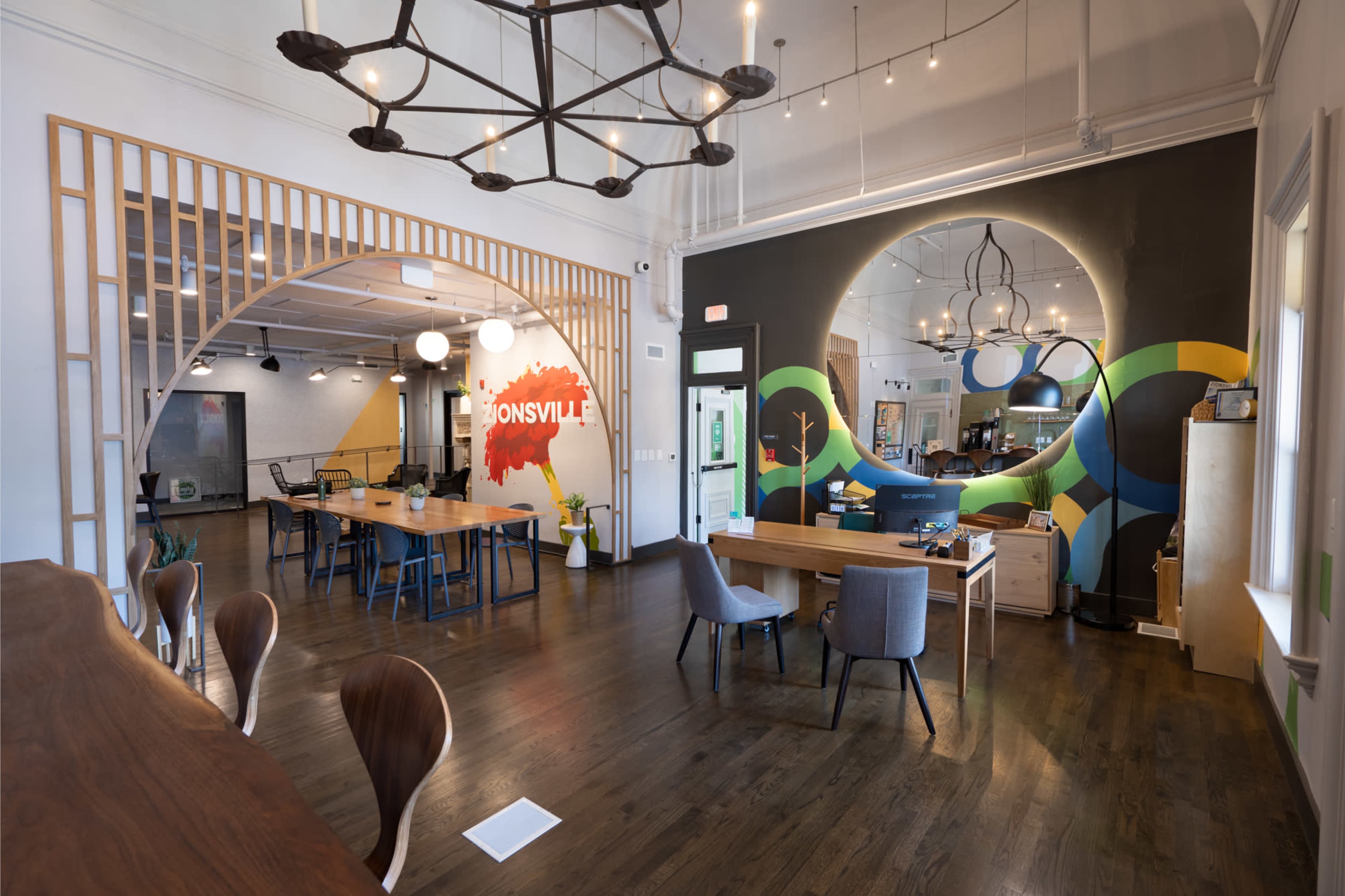 Spacious Main Gathering Space, Kitchenette, and Patio Image in Zionsville, Zionsville, IN