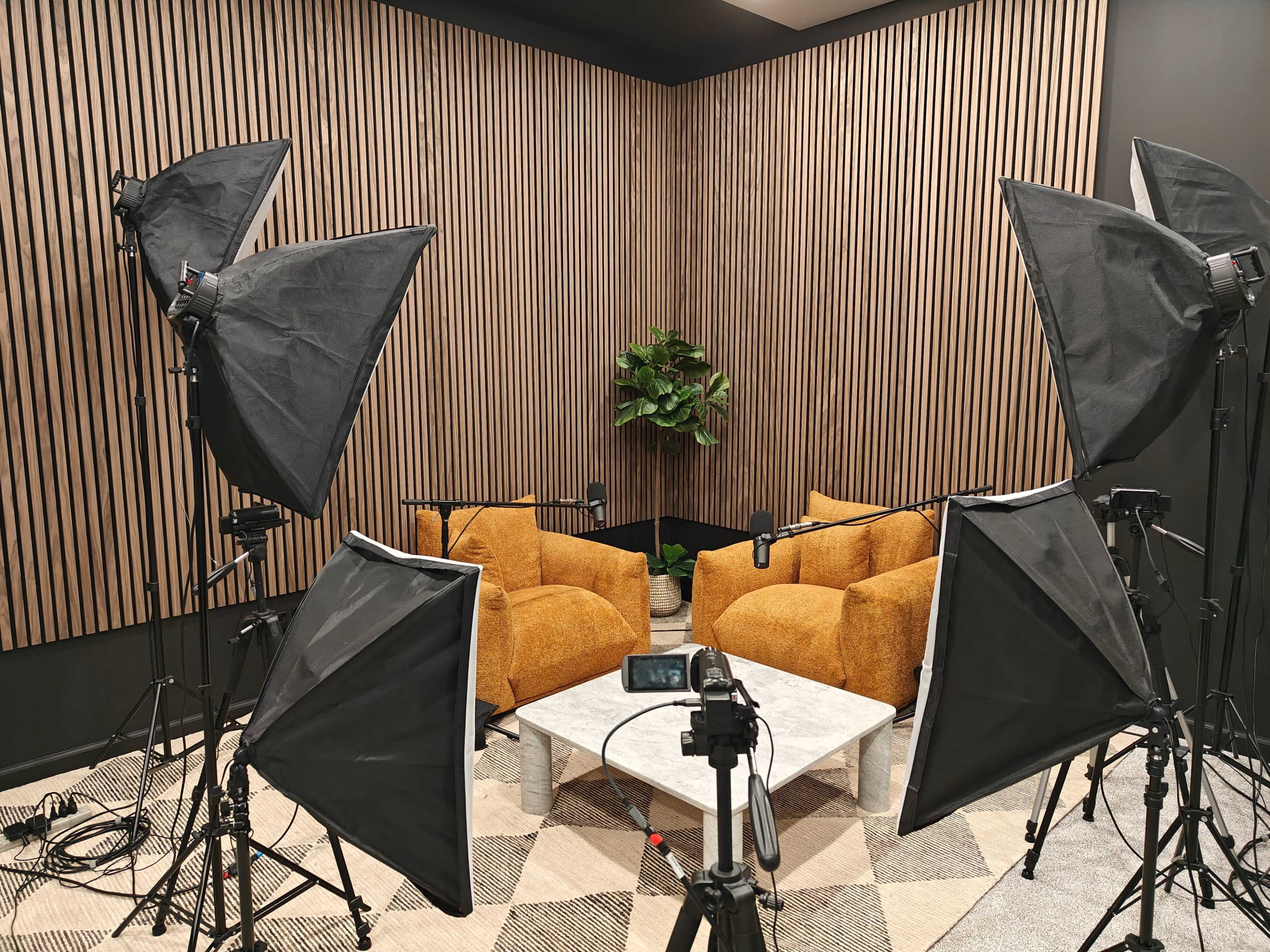 Downtown Podcast Studio Image in Downtown, Cleveland, OH