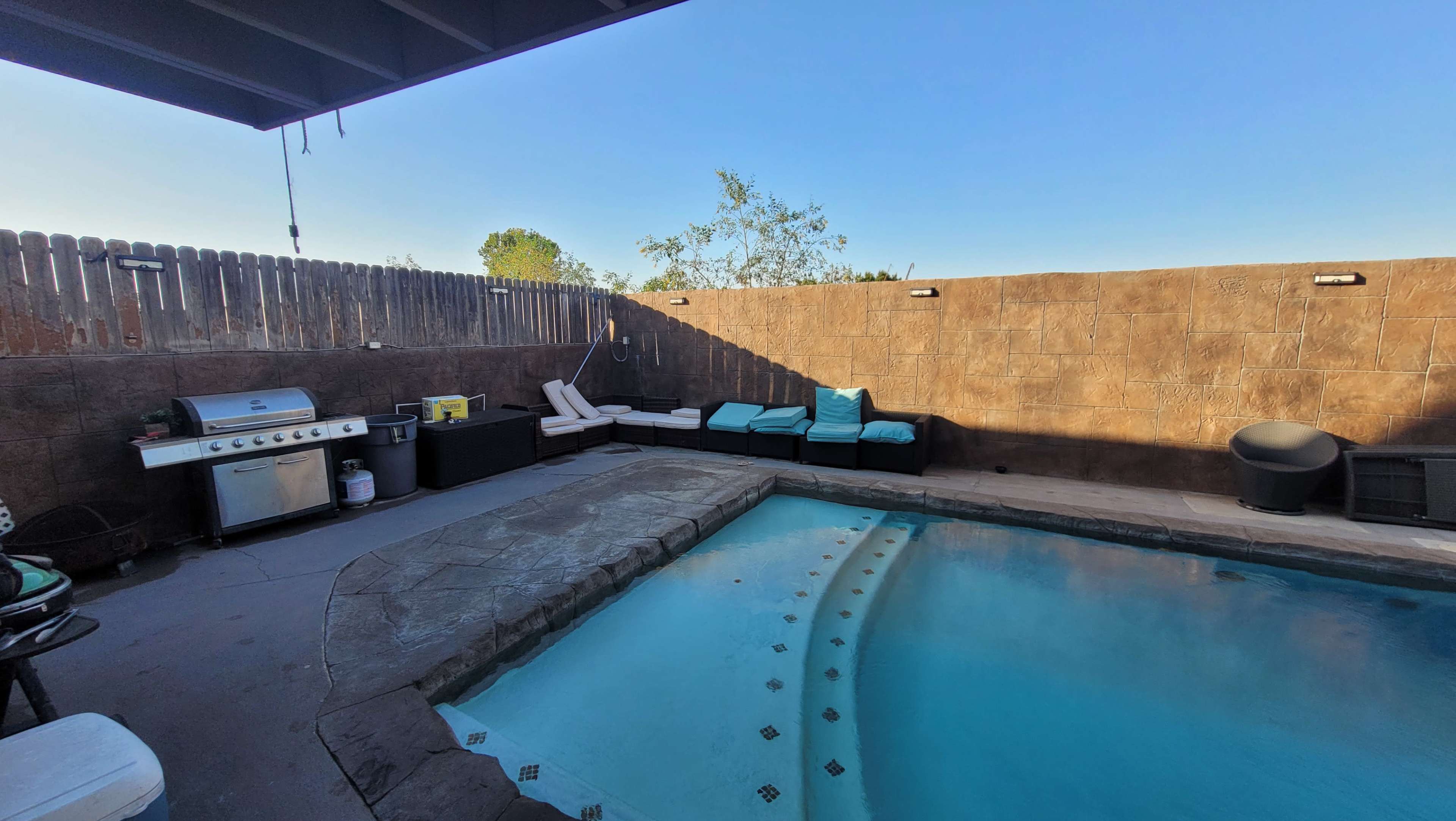 Del Amo Aquatics Image in West Carson, Harbor City, CA