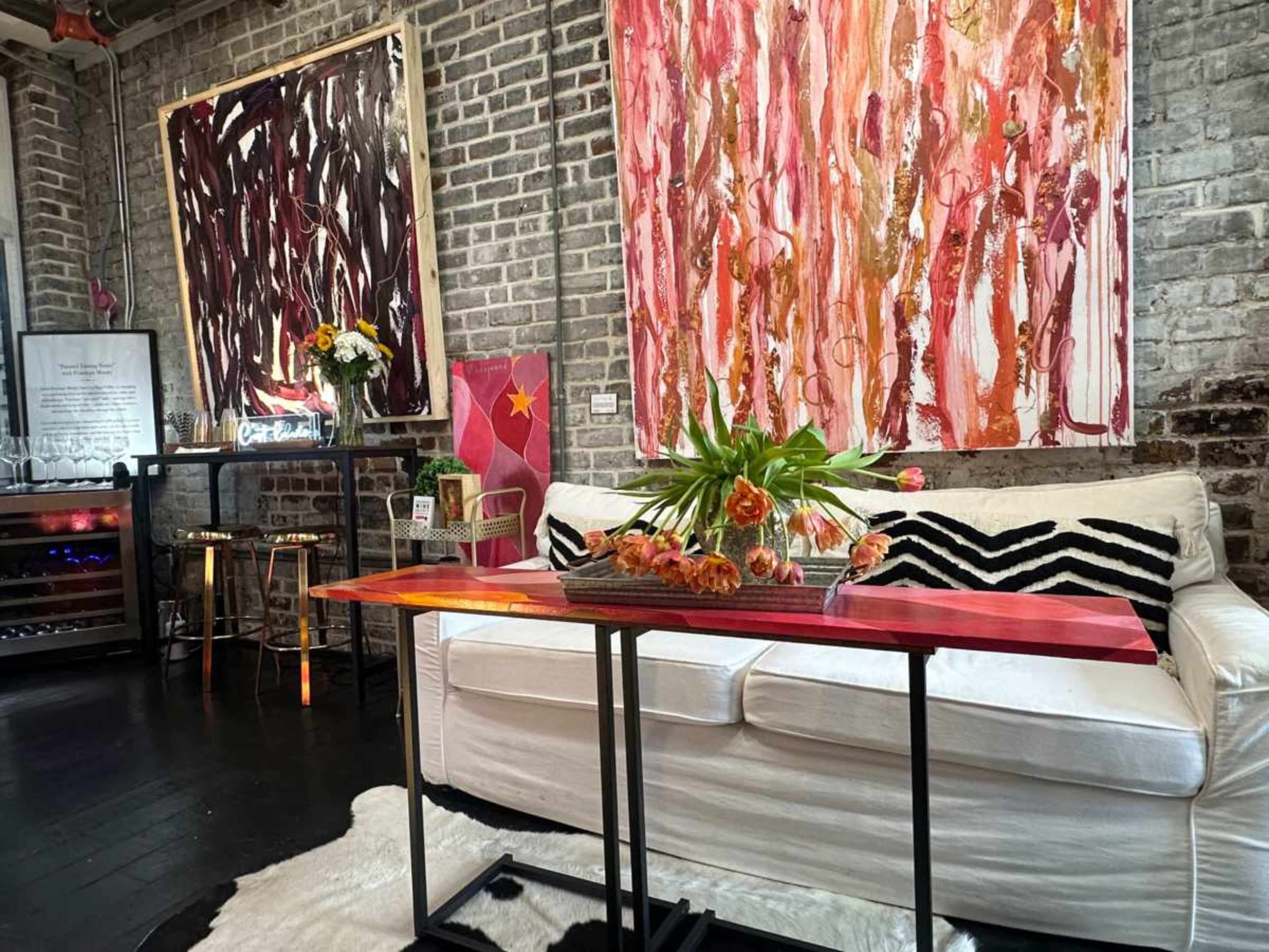 Private Art & Wine Lifestyle Lounge in Downtown Savannah at City Market Image in North Historic District, Savannah, GA