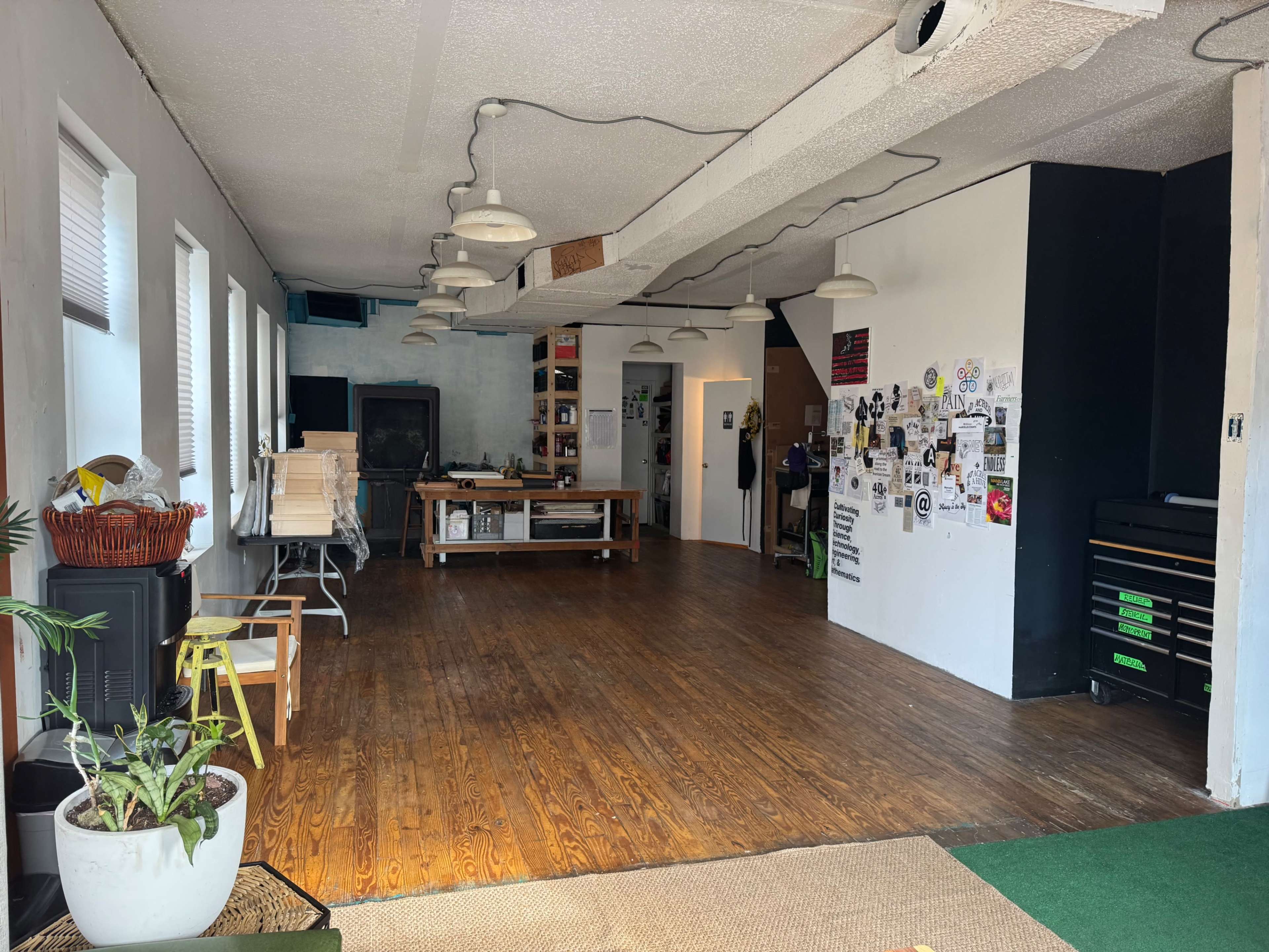 Downtown Art Studio Image in Central Ward, Newark, NJ