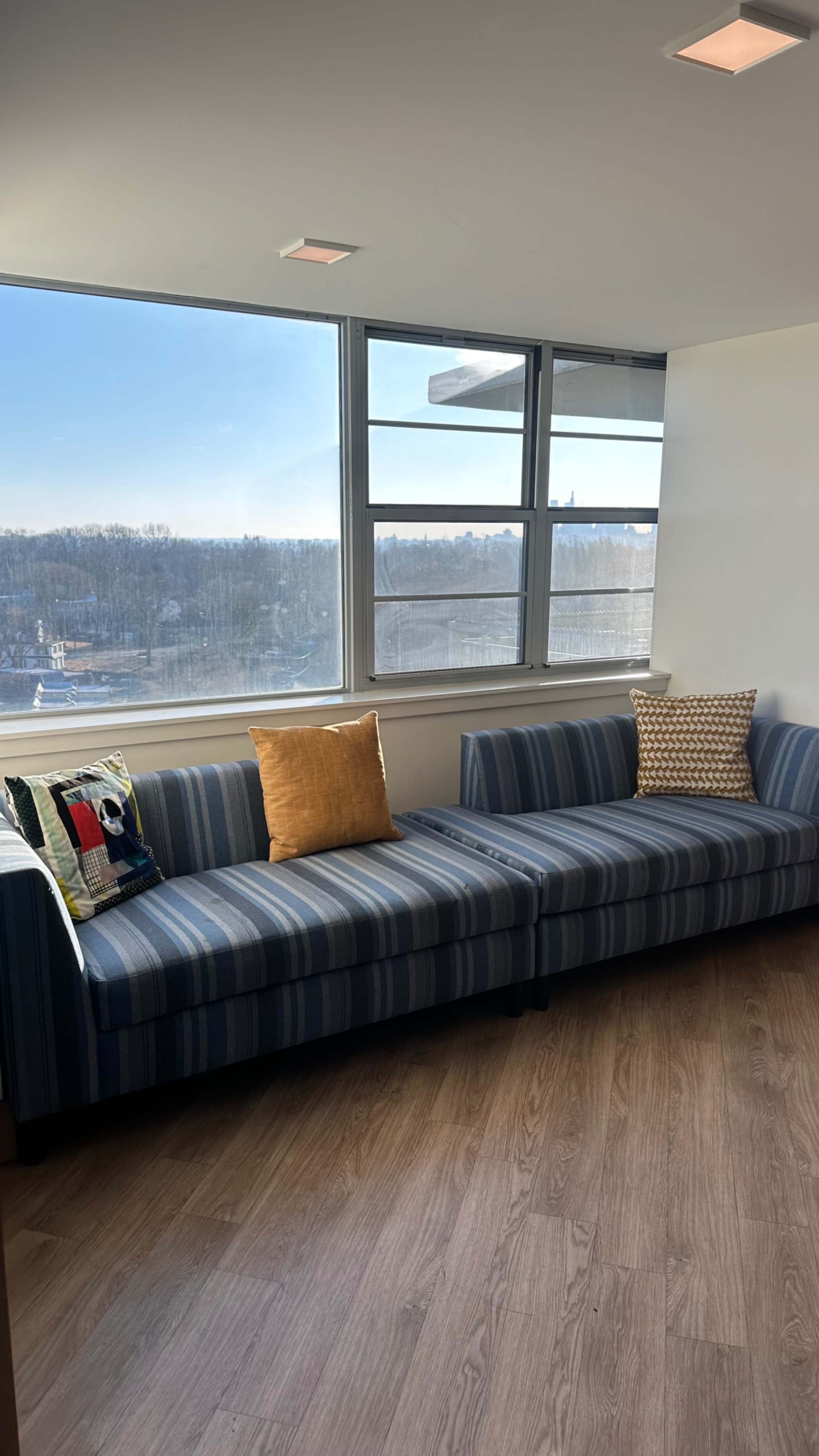 Luxury creative multi-use space with city SKYLINE VIEWS Image in West Philadelphia, Philadelphia, PA