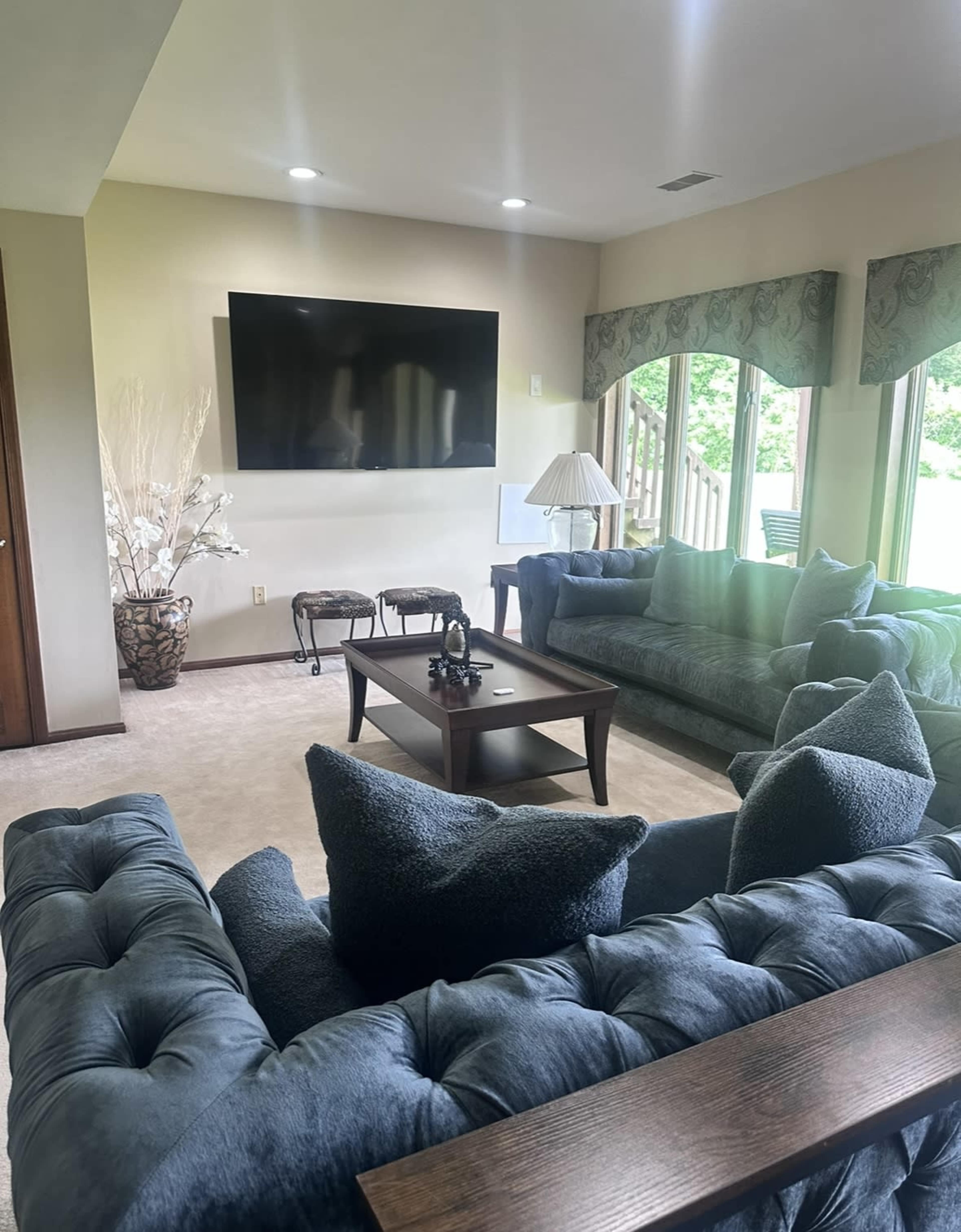 Smokin' Hoofs Farm - Rustic Elegance Meets Outdoor Charm Image in , Middletown, DE