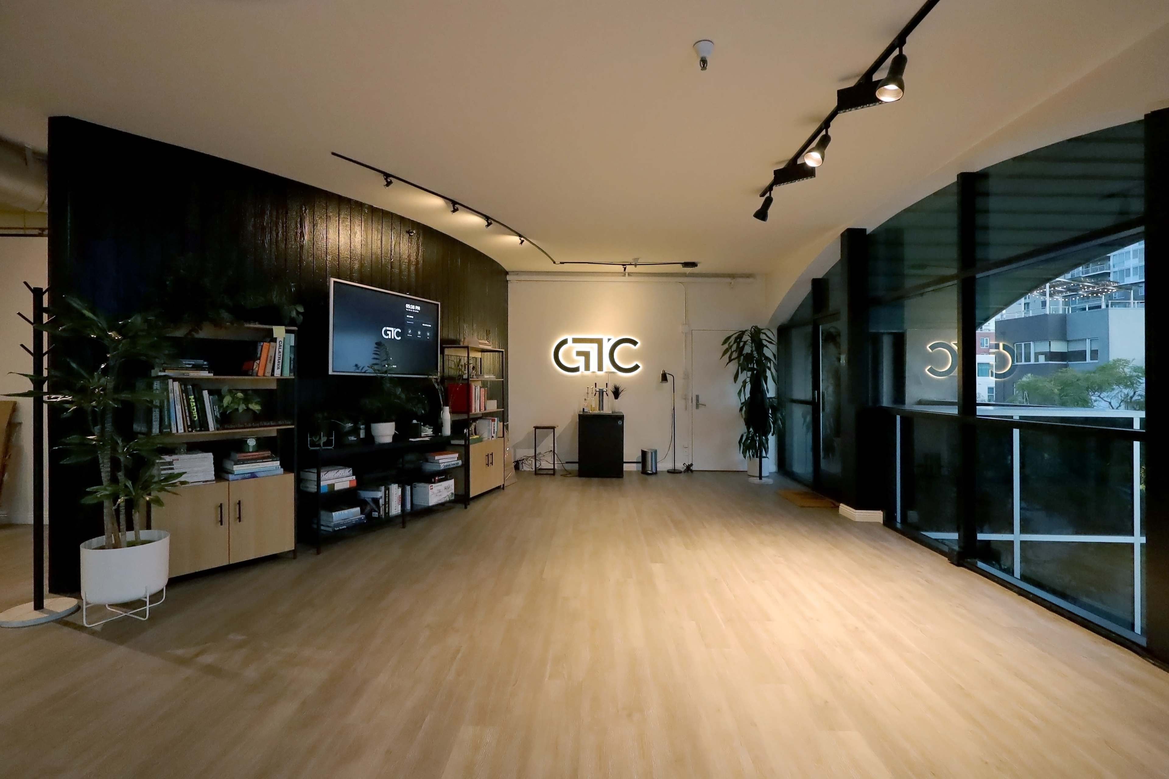Iconic Creative Loft in Little Italy – Full-Floor Flex Space for Events, Productions & More Image in Downtown San Diego, San Diego, CA