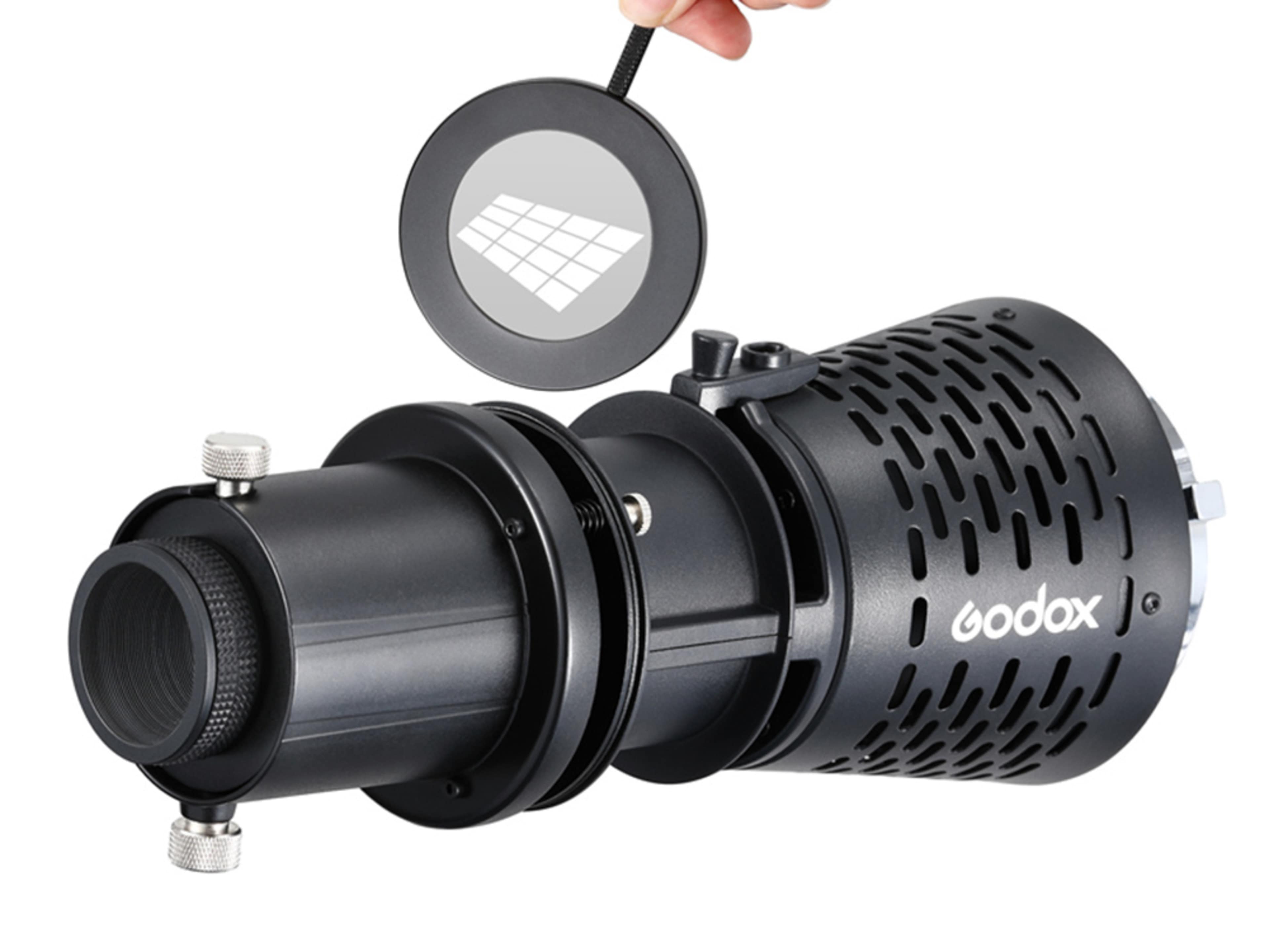 Godox Bowen mount attachment.