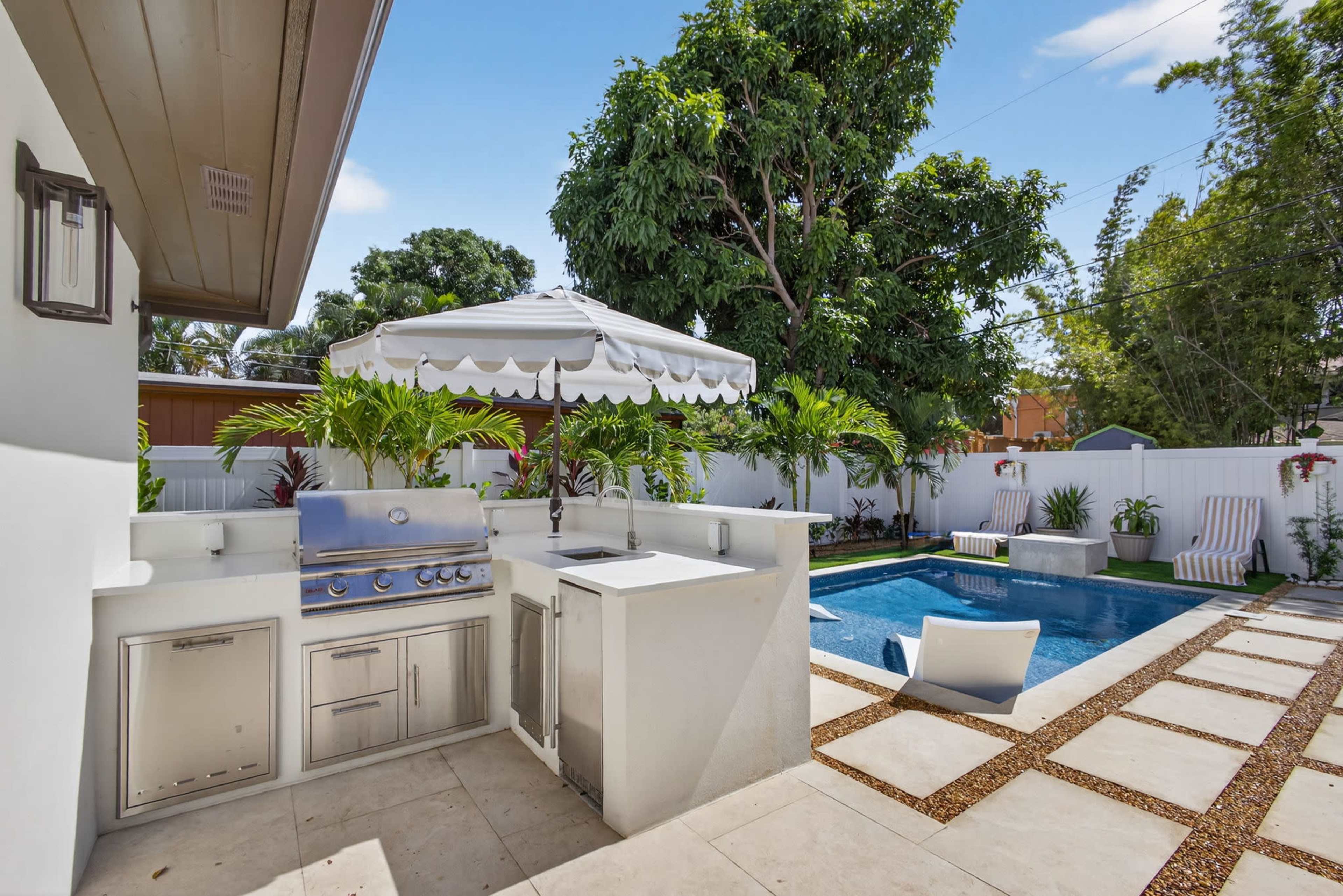 Luxe West Palm Oasis — Poolside Event & Shoot-Ready Home Image in Old Northwood Historic District, west palm beach, FL