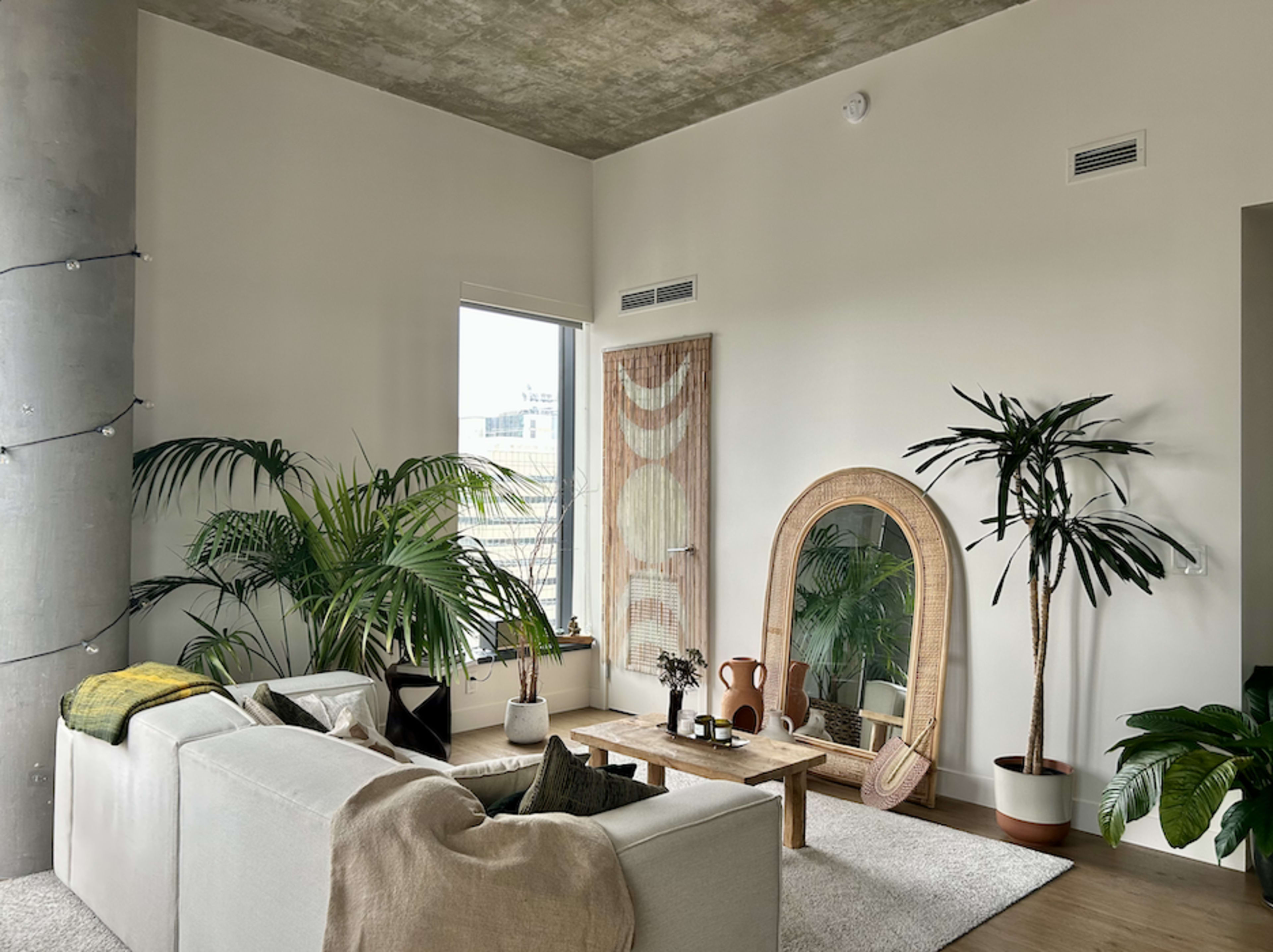 Downtown Loft with Bay View Image in Downtown Oakland, Oakland, CA