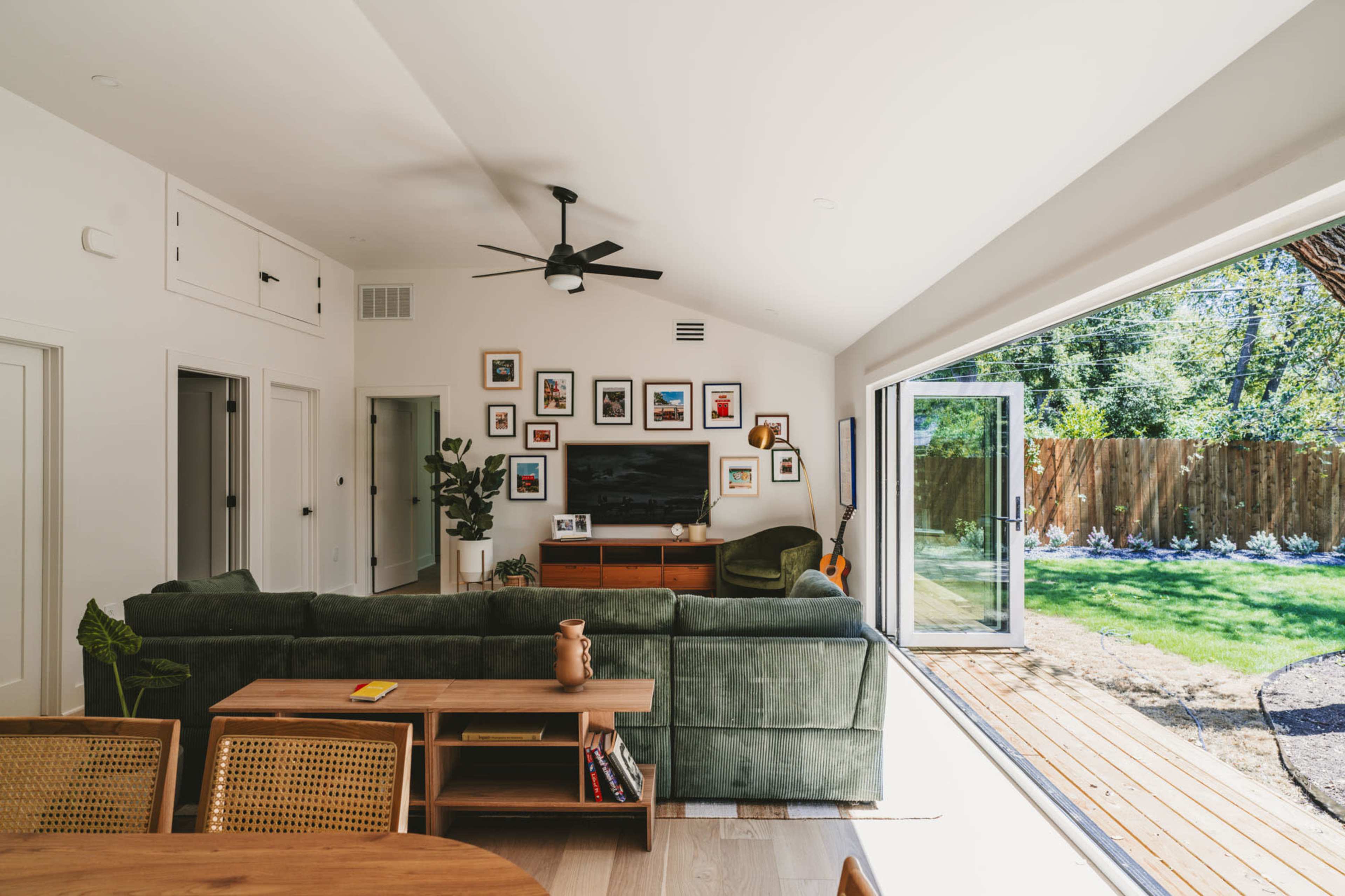 *NEW* Modern Studio House In South Austin With Landscaped Backyard Image in South Manchaca, Austin TX, TX