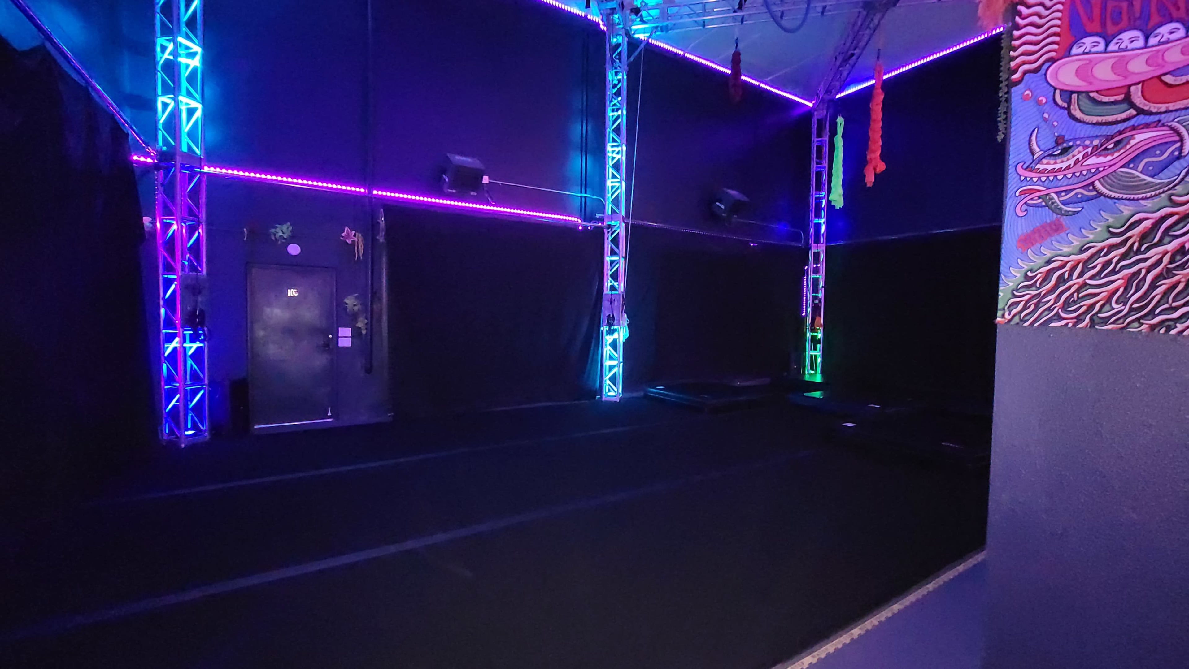 Circus Warehouse with Bright Industrial Vibe Image in Paradise, Las Vegas, NV