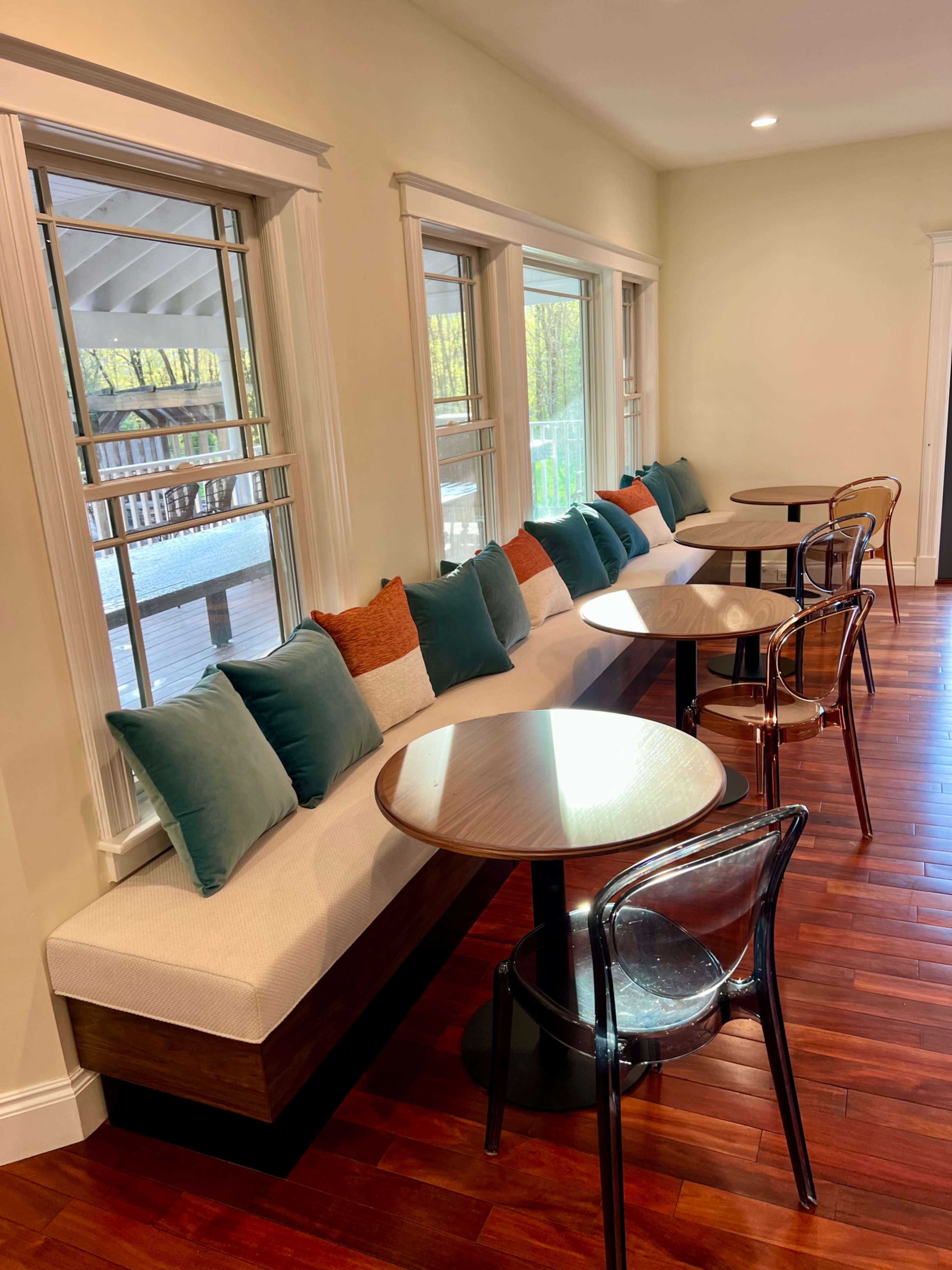 Romantic Outdoor Farm Venue with Mountain Views Image in Gardiner, Gardiner, NY