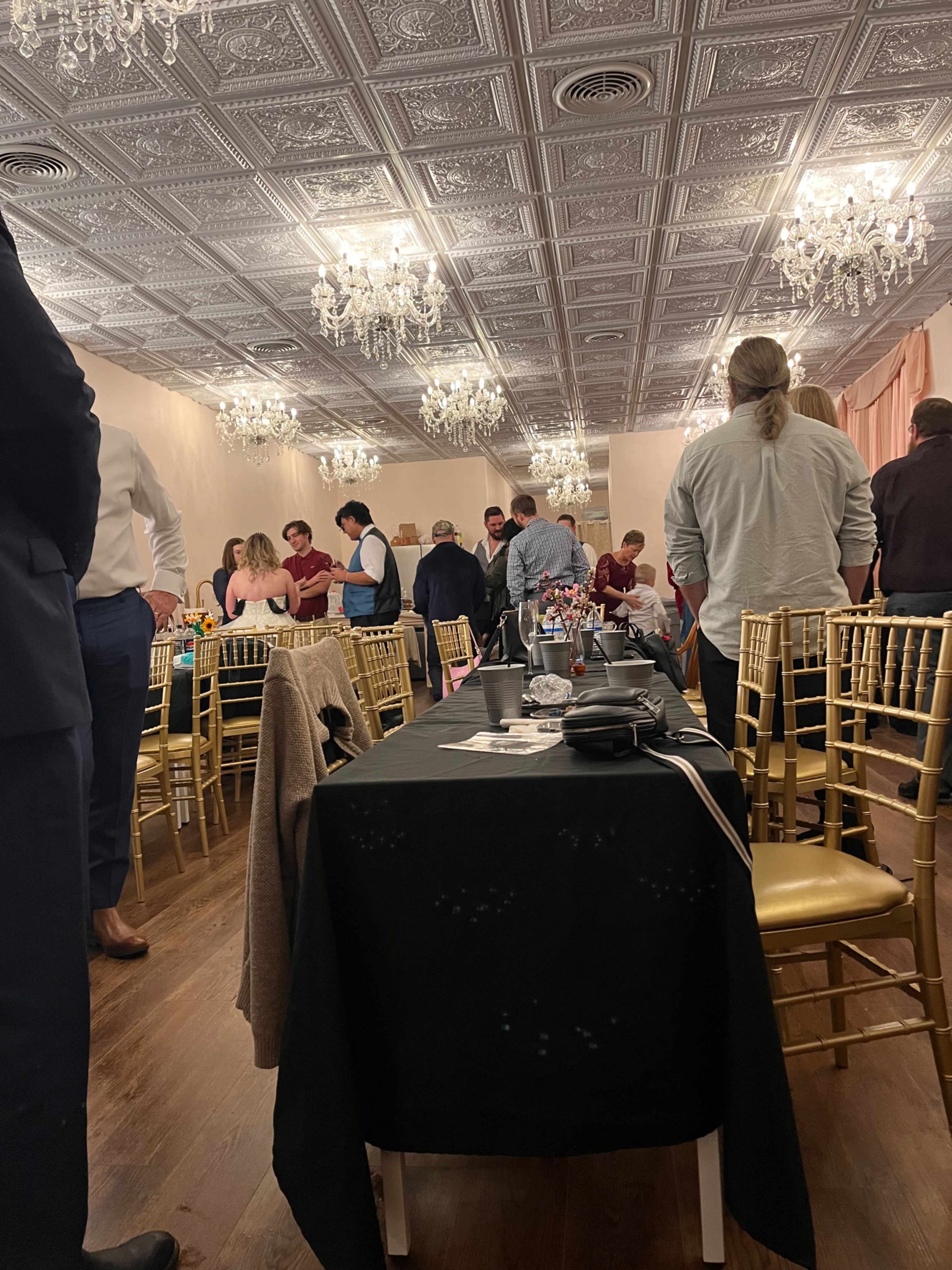 Intimate Hollywood Glam Venue Image in Northview Heights, Grand Rapids, MI