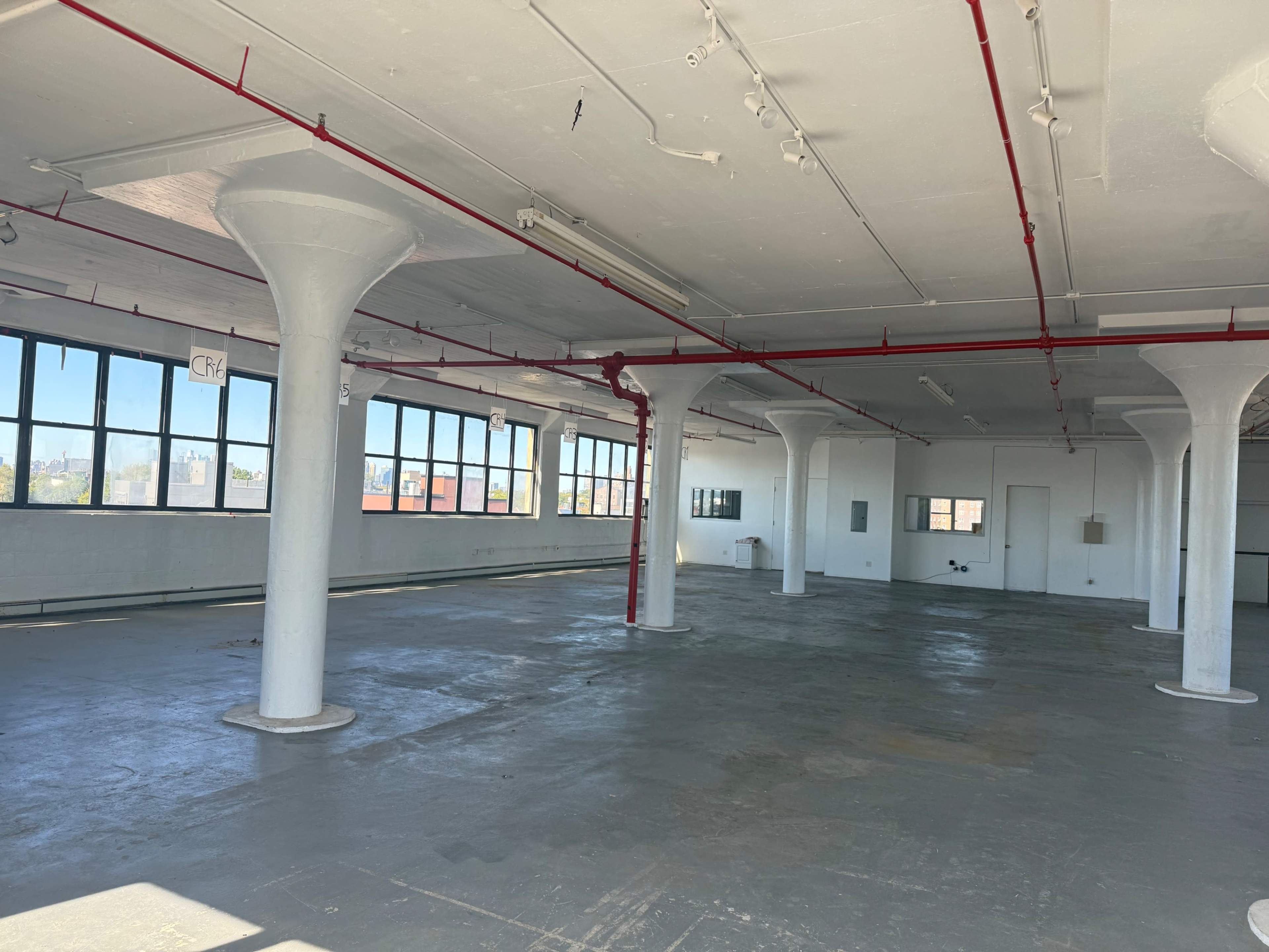 Raw Industrial Warehouse Space Image in Red Hook, Brooklyn, NY