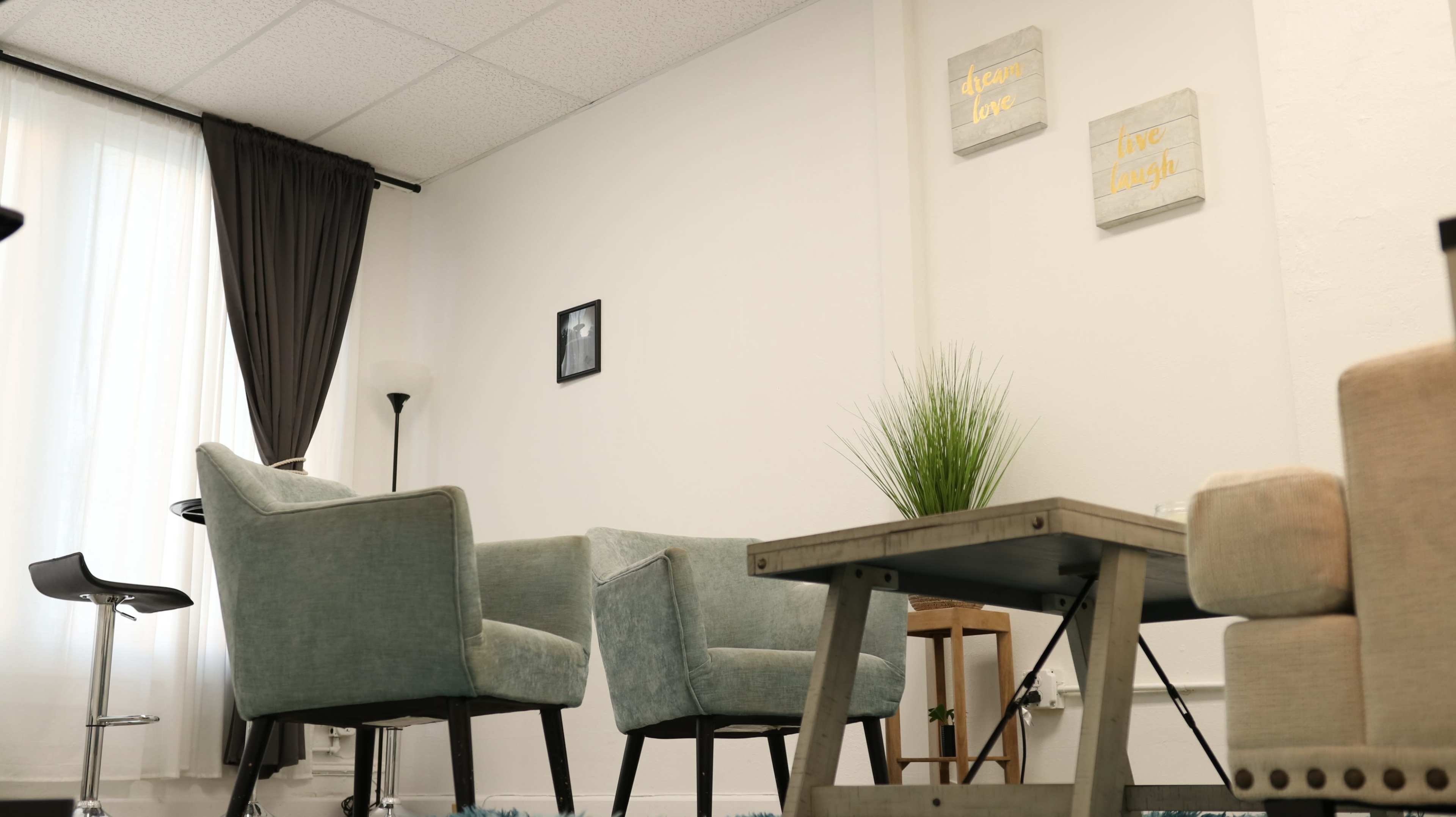 Multi-Purpose Creative Studio for Meetings, Shoots, Events & Media Production in Oakland Image in Downtown Oakland, Oakland, CA