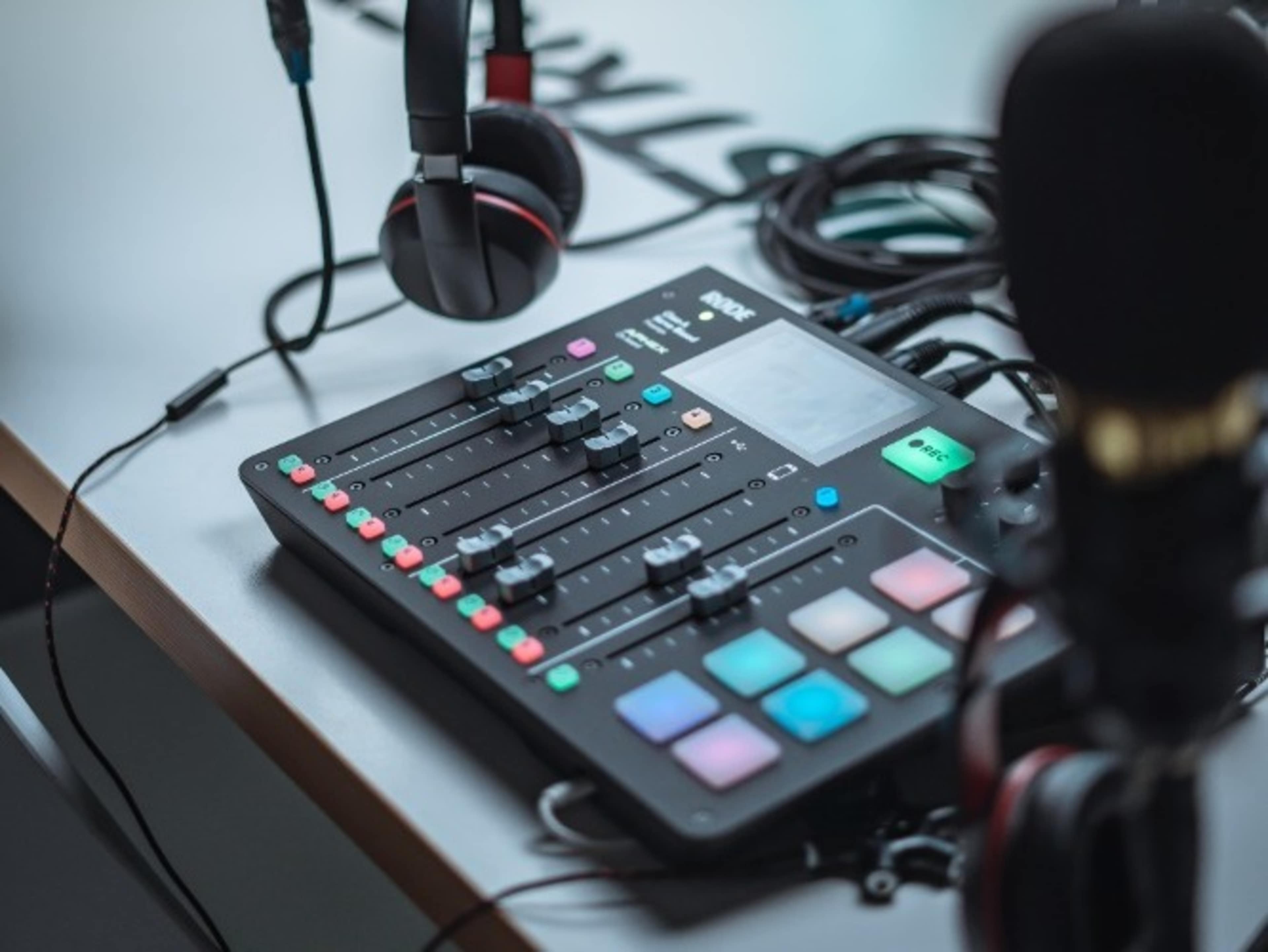 Podcast Recording Engineer 