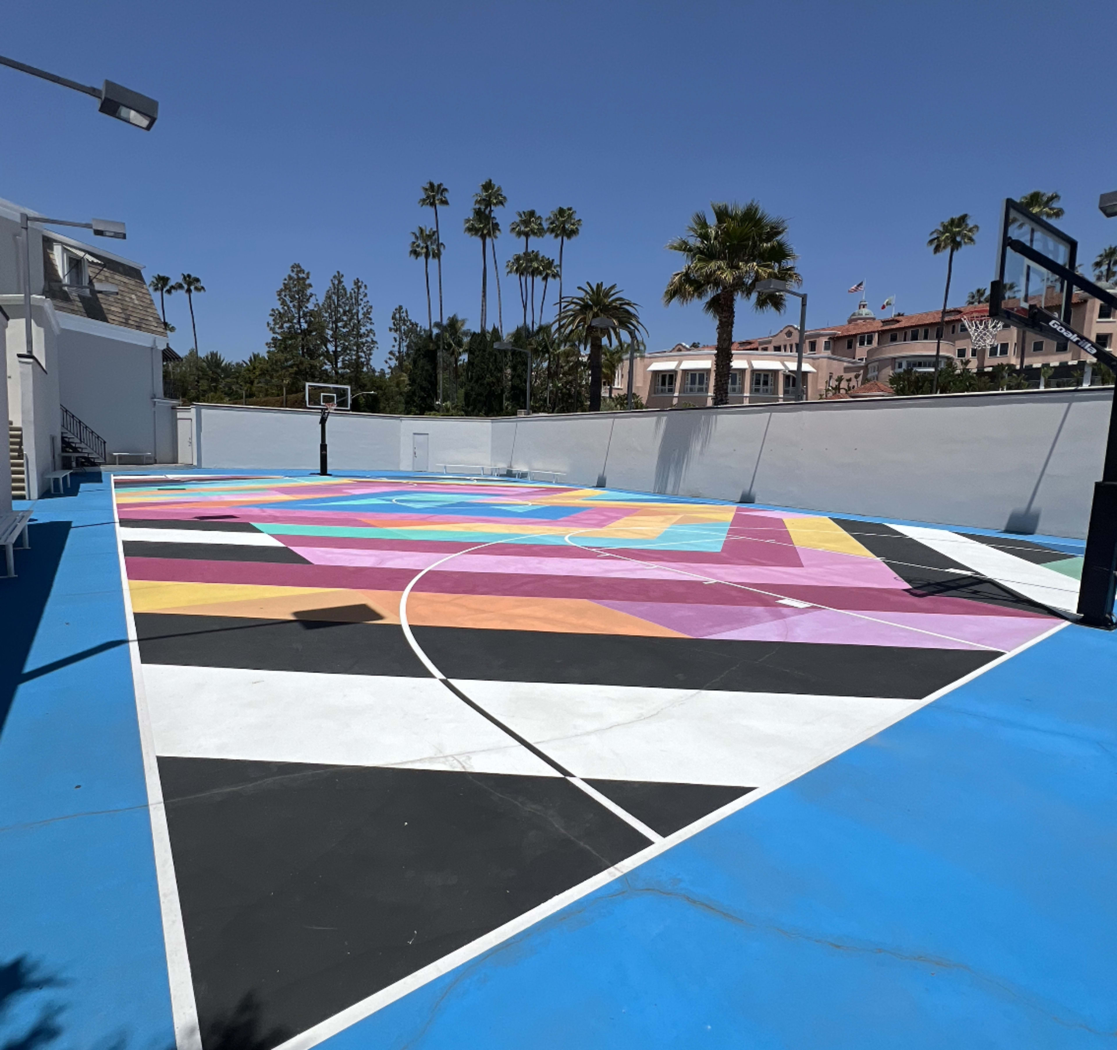 Heart Basketball Court Image in The Flats, Beverly Hills, CA