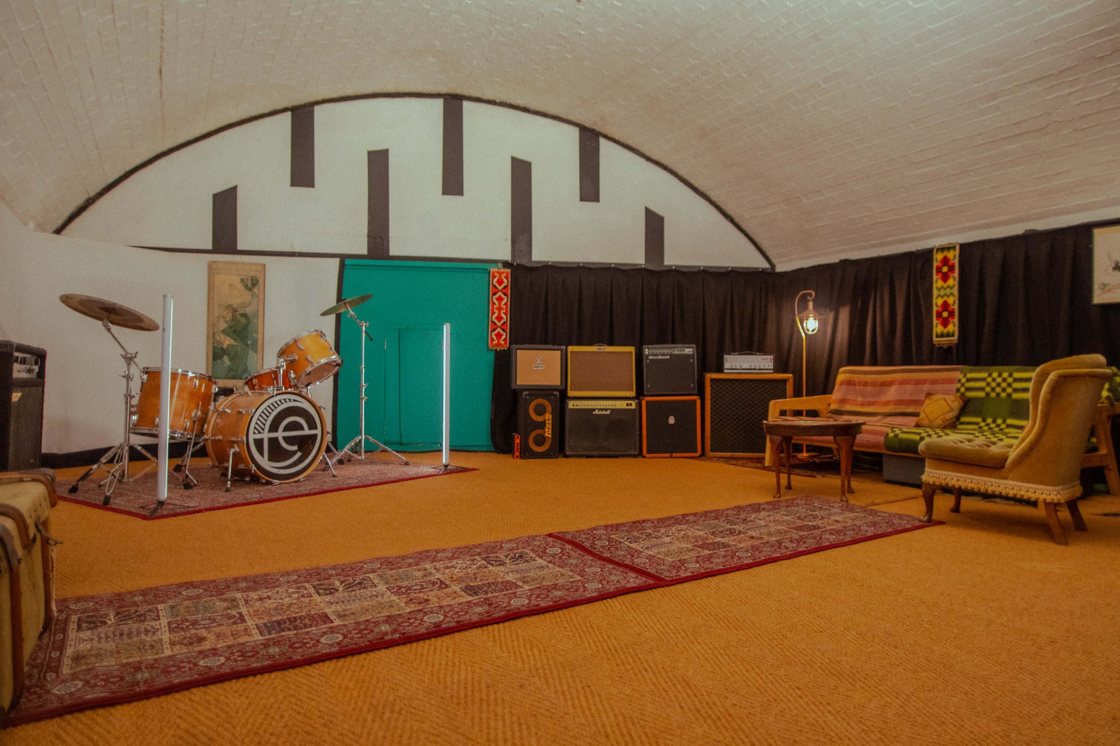 Music Studio - Filming, Recording, Rehearsal, Events Image in London, London, ENG
