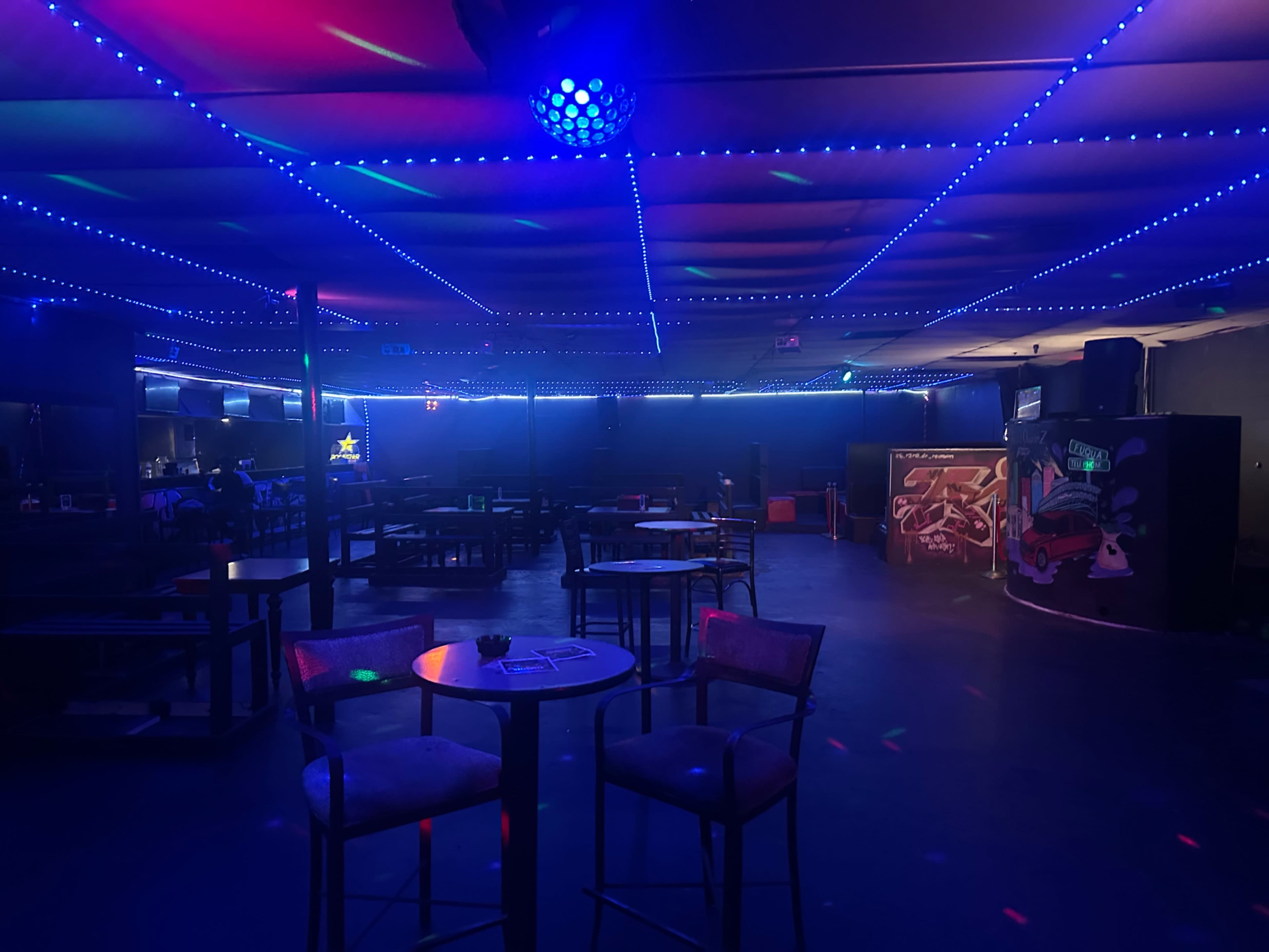 Southside bar and lounge Image in Greater Hobby Area, Houston, TX