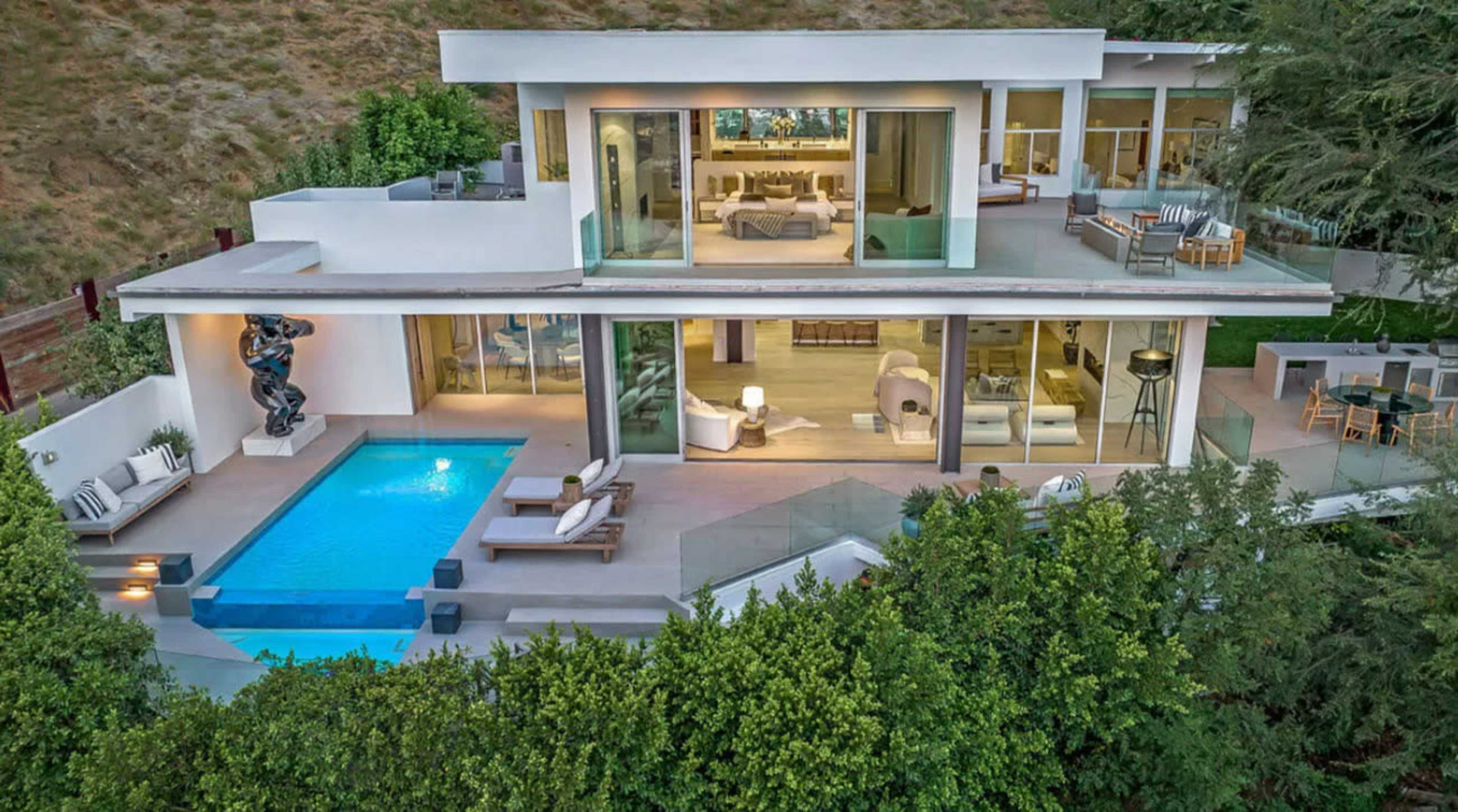 HILLSIDE RETREAT CINEMATIC ESTATE Image in Central LA, Los Angeles, CA