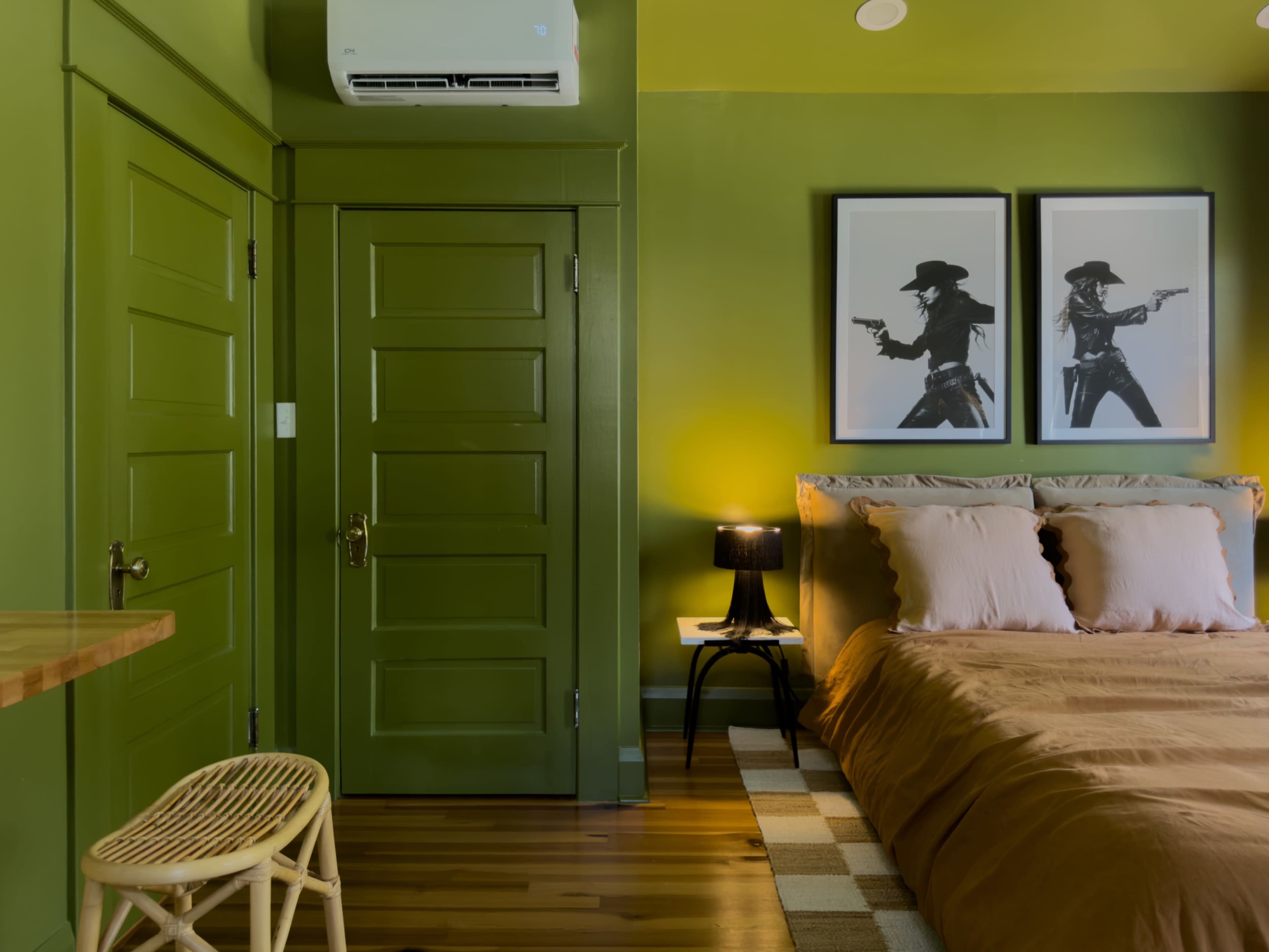 Stylish Guest Suite in Historic Hyde Park Image in Hyde Park, Tampa, FL