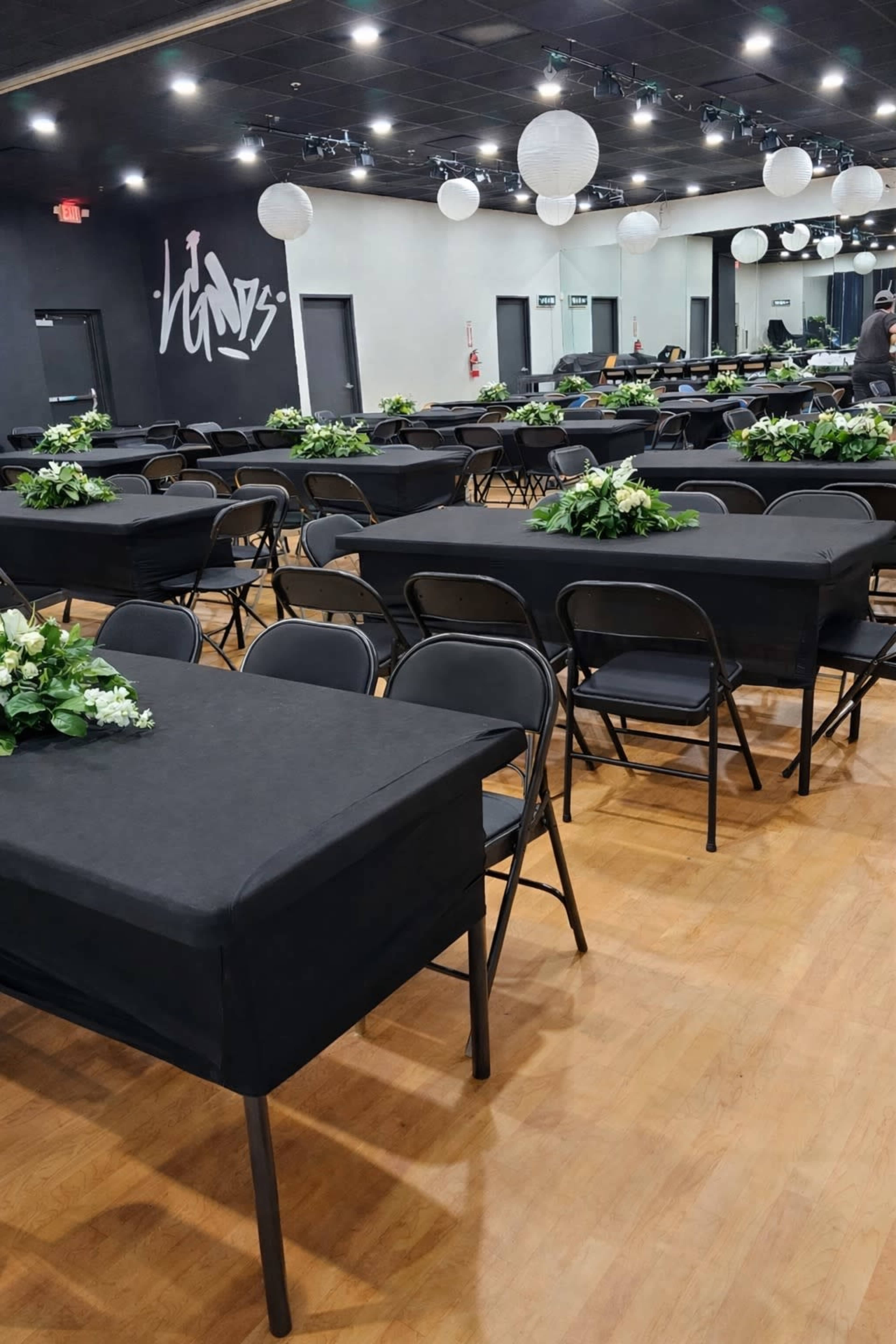 Modern Events Space- Perfect for parties, celebrations, rehearsals, workshops and more! Image in Hercules, Hercules, CA