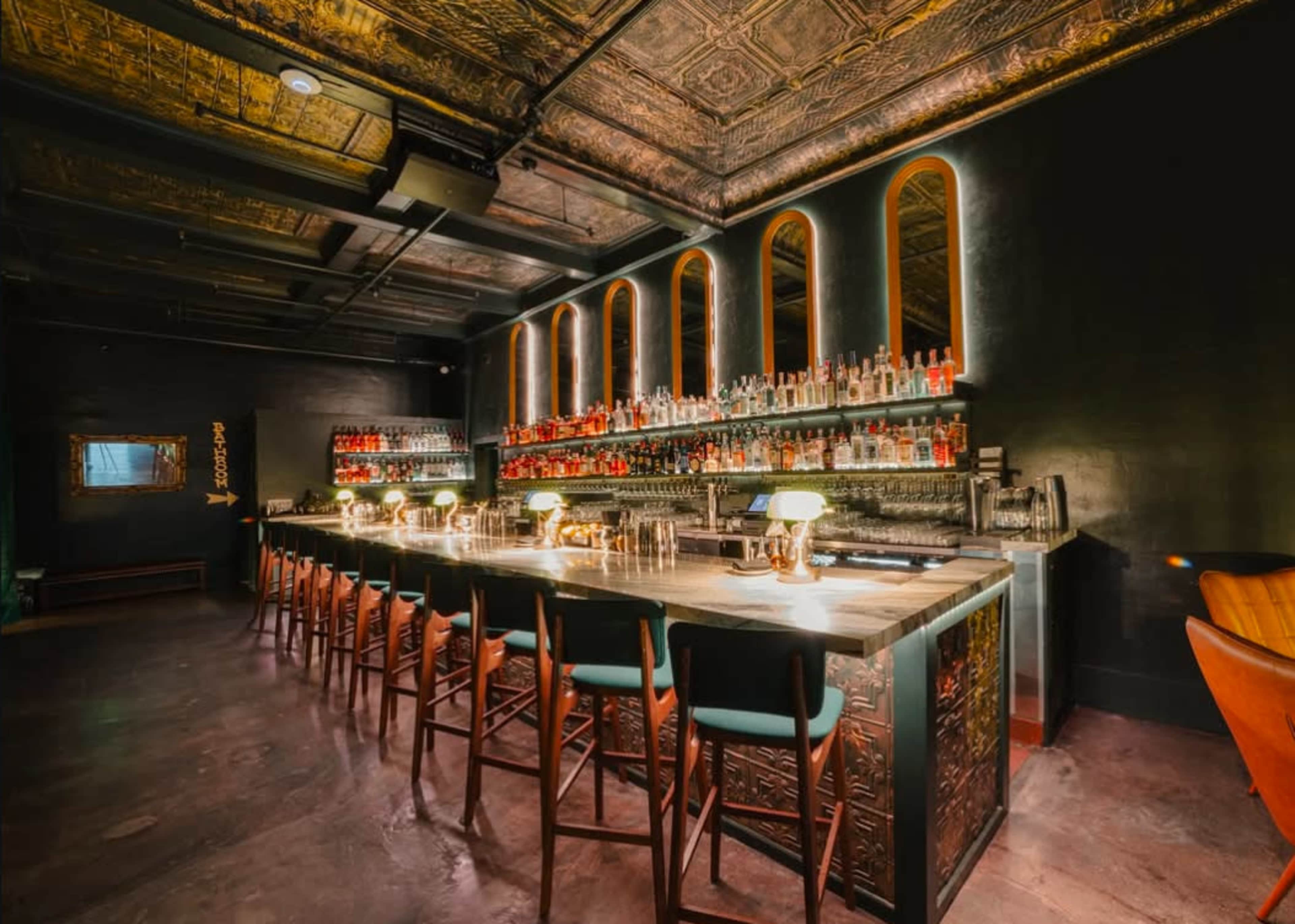 Remodeled Downtown Bar & Lounge with Full Kitchen. Image in Downtown Oakland, Oakland, CA