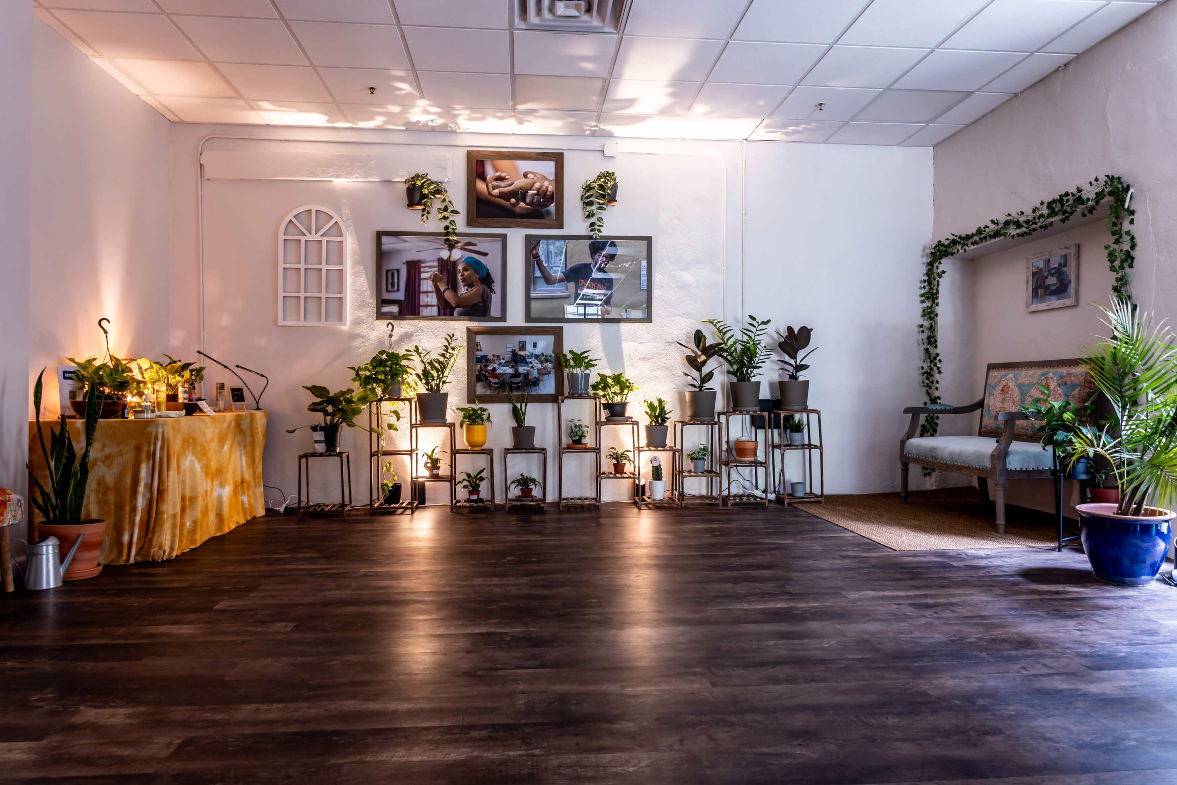 3,000 sq ft Meeting & Retreat Space with Outdoor Garden Space, Private Offices and Wheelchair Accessible Bathrooms Image in Upper North Philadelphia, Philadelphia, PA