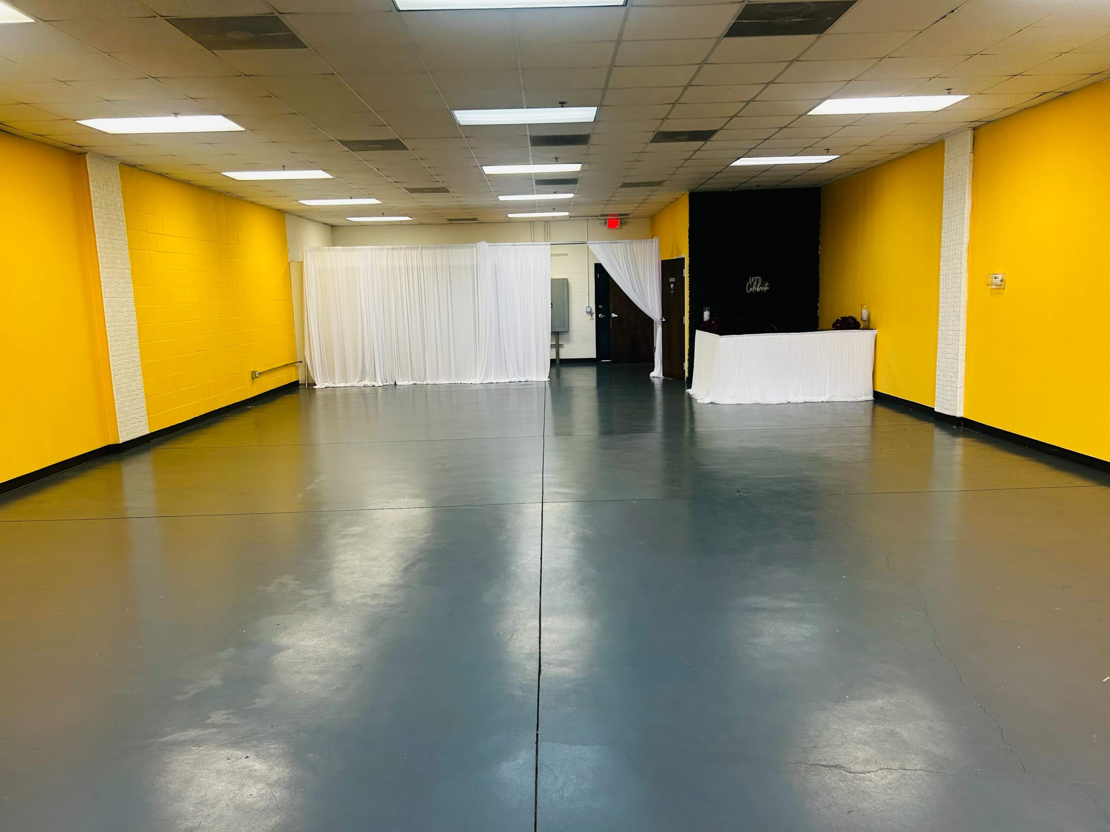 Norcross Intimate Event Space Image in Berkeley Lake, Norcross, GA