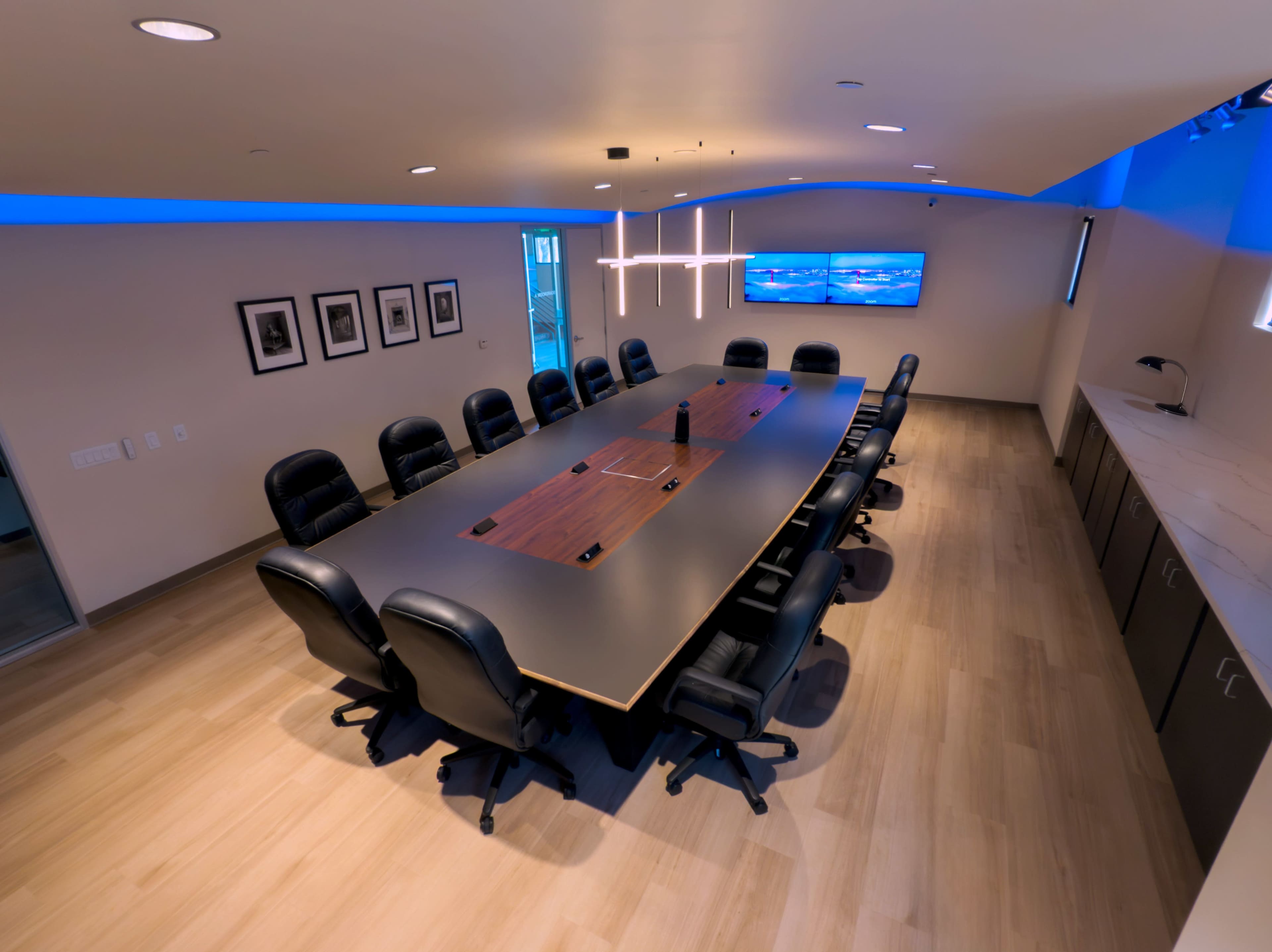 Modern, Zoom-ready spacious boardroom—up to 19 Image in Downtown Scottsdale, Scottsdale, AZ