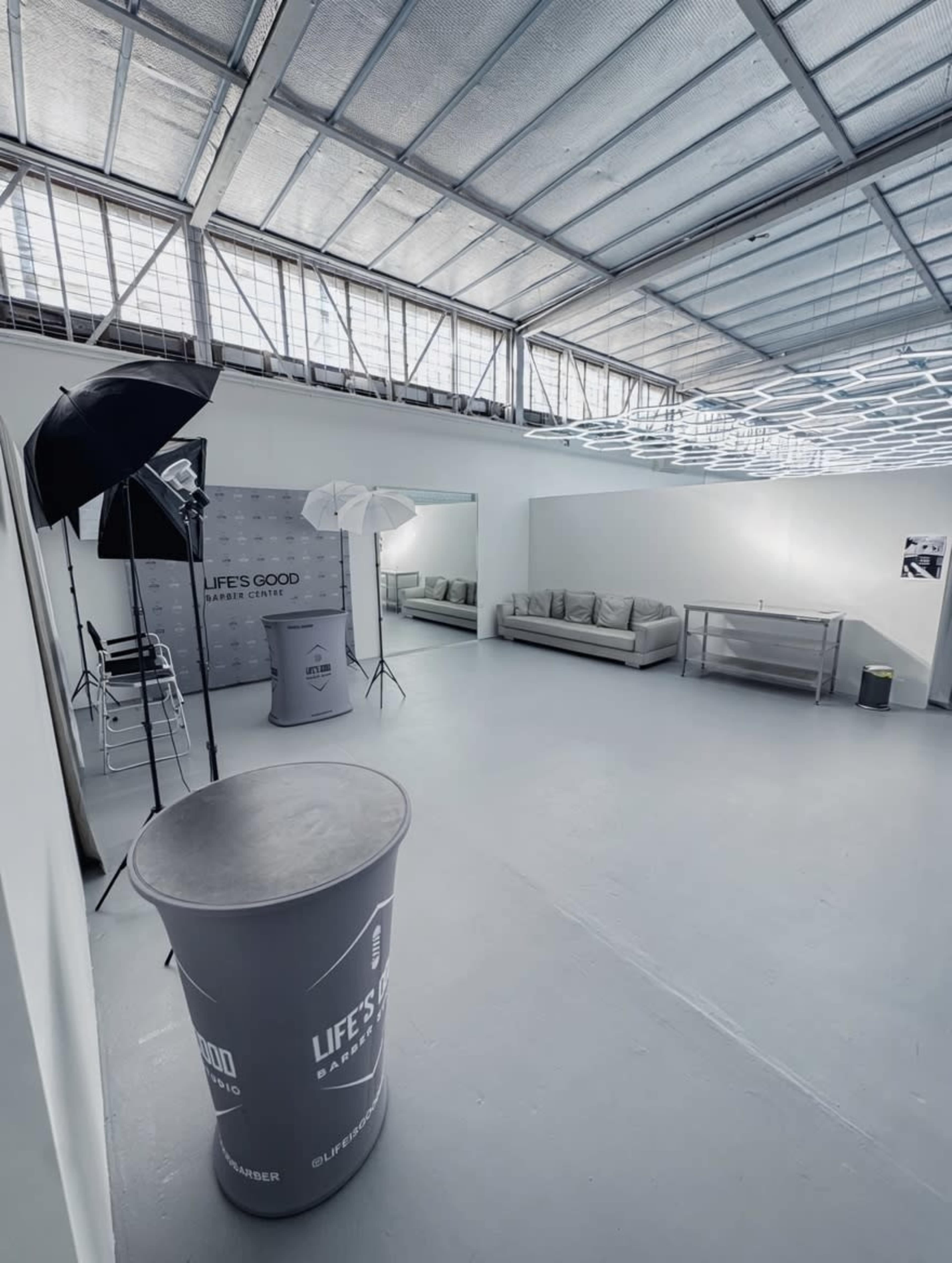 Photo studio and Freelancing spaces available for hire in the heart of coorparoo. Image in Coorparoo, Coorparoo, QLD