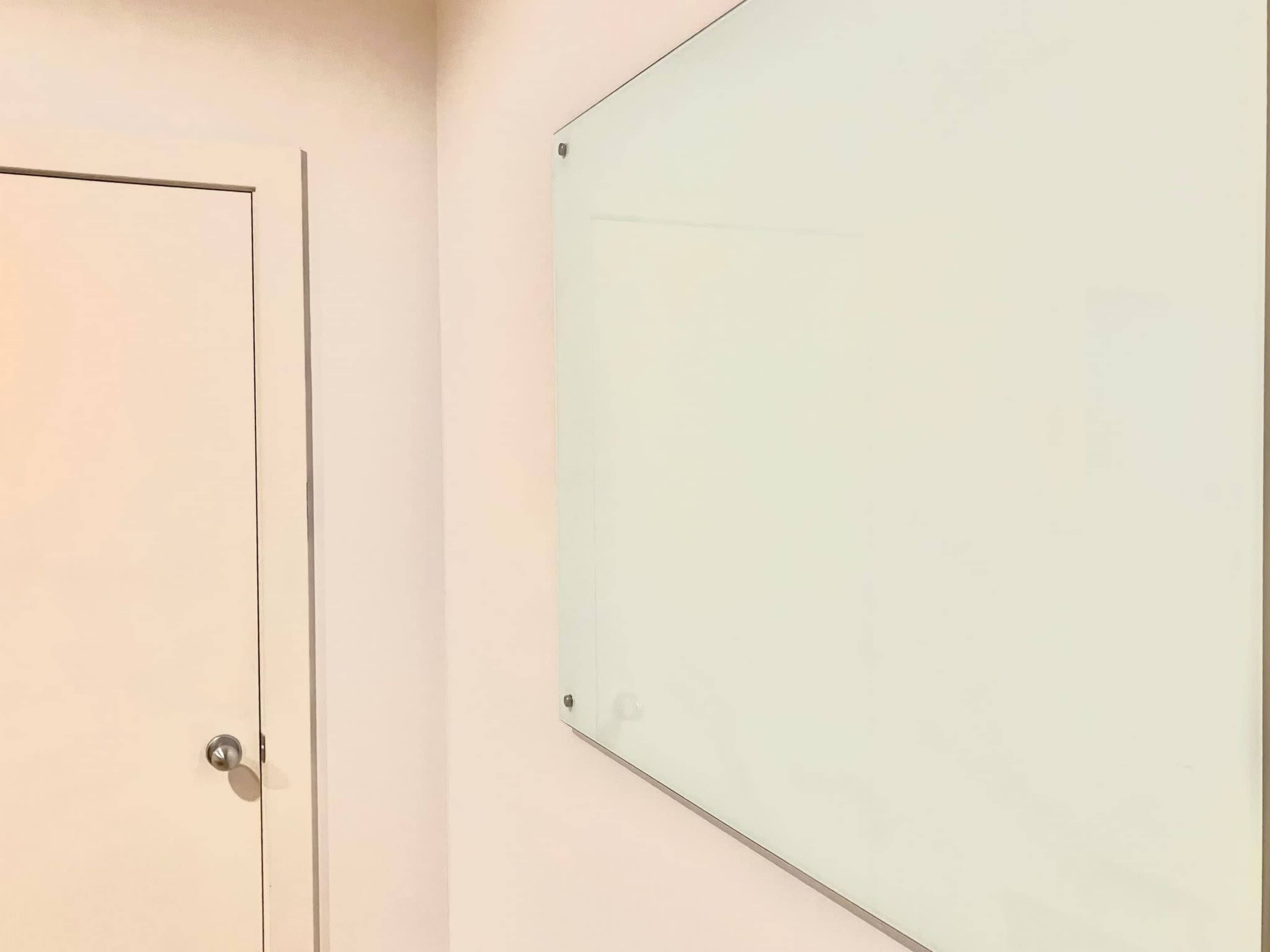 Large Meeting Room Plus Image in Downtown Vancouver, Vancouver, BC