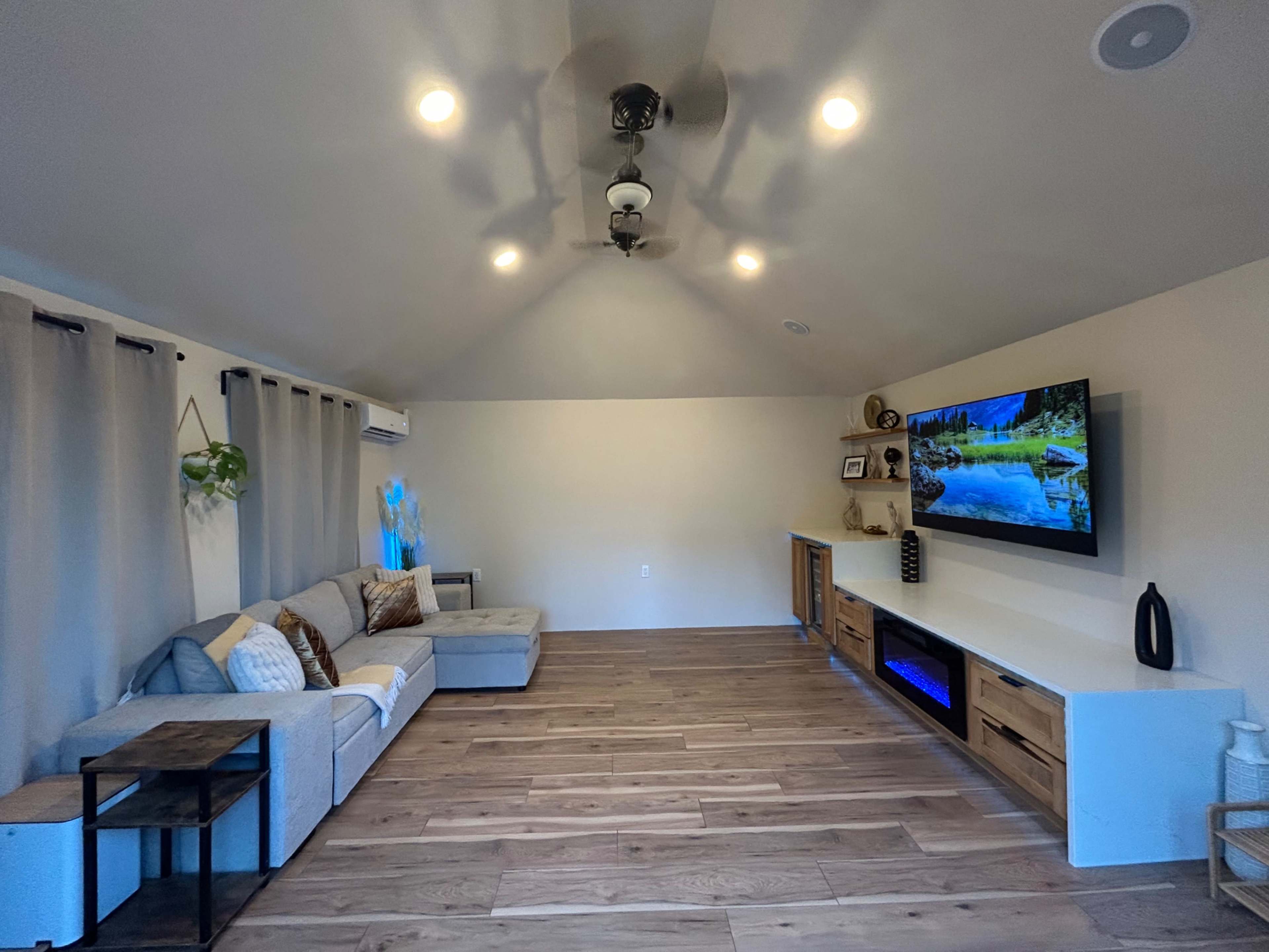 Cabana Vibes Image in Lauraville, Baltimore, MD