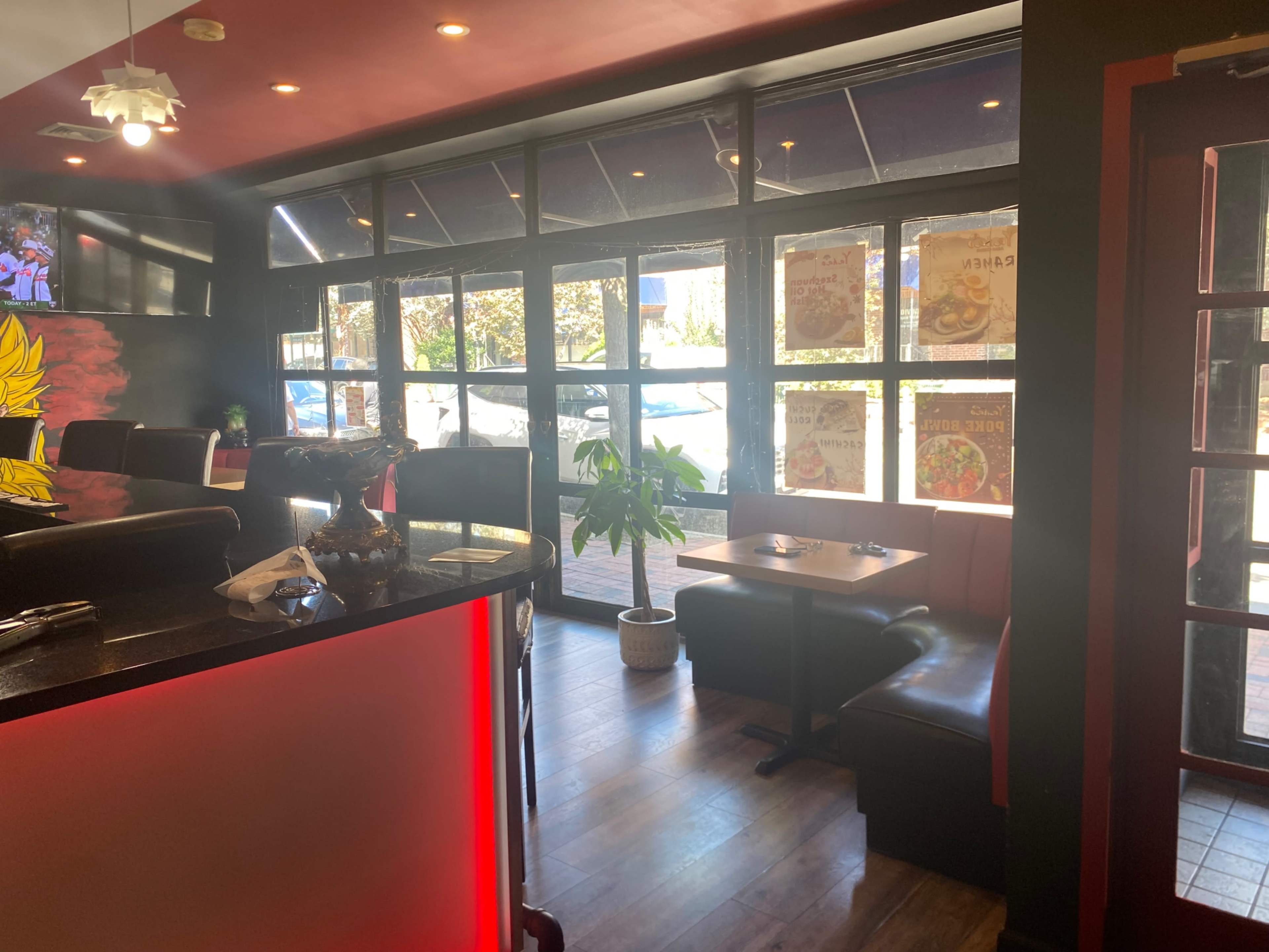 Great Neck - next to LIRR Image in North Hempstead, Great Neck, NY