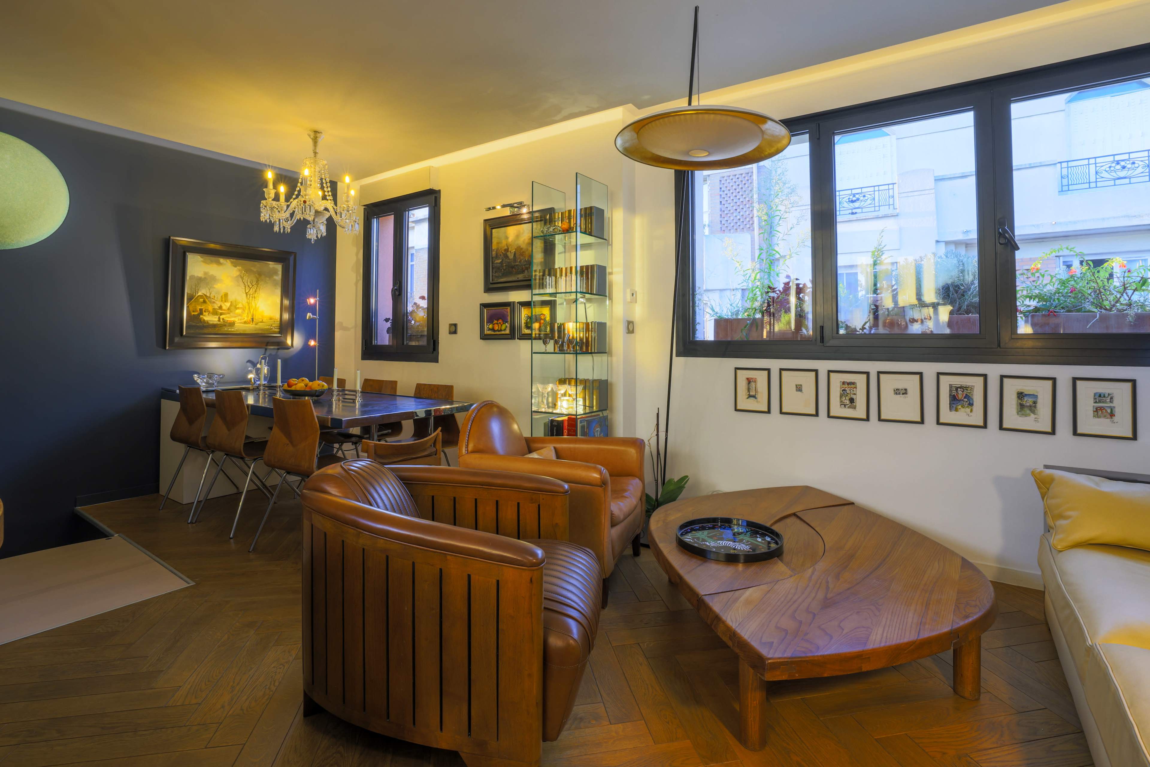 Maison avec rooftop vue sur tout Paris Image in Buttes-Chaumont, Paris 19ème Arrondissement