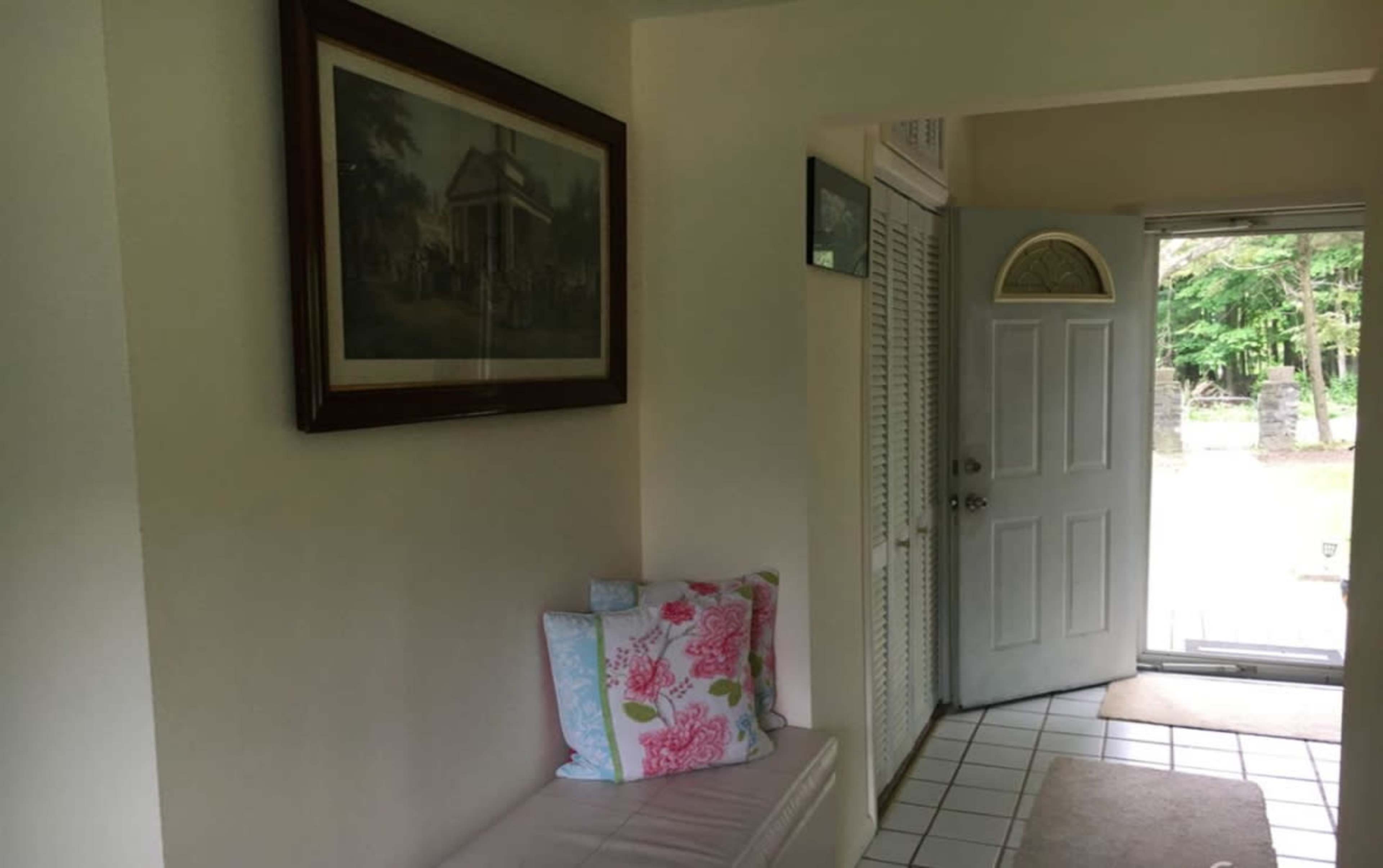 The White House in the Mountains. Image in Mamakating, Wurtsboro, NY