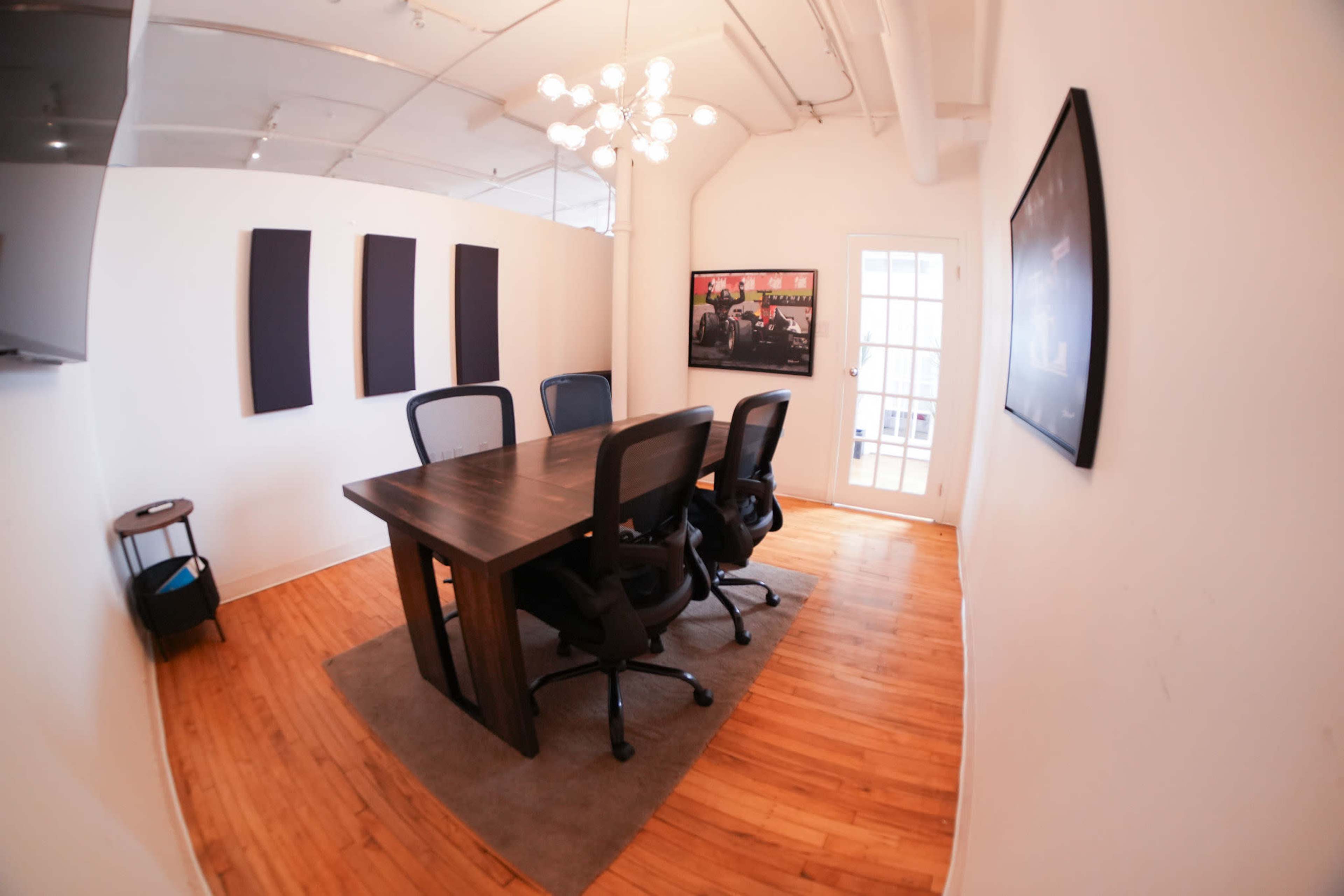 Bright, loft style creator studio Image in Downtown Toronto, Old Toronto, ON