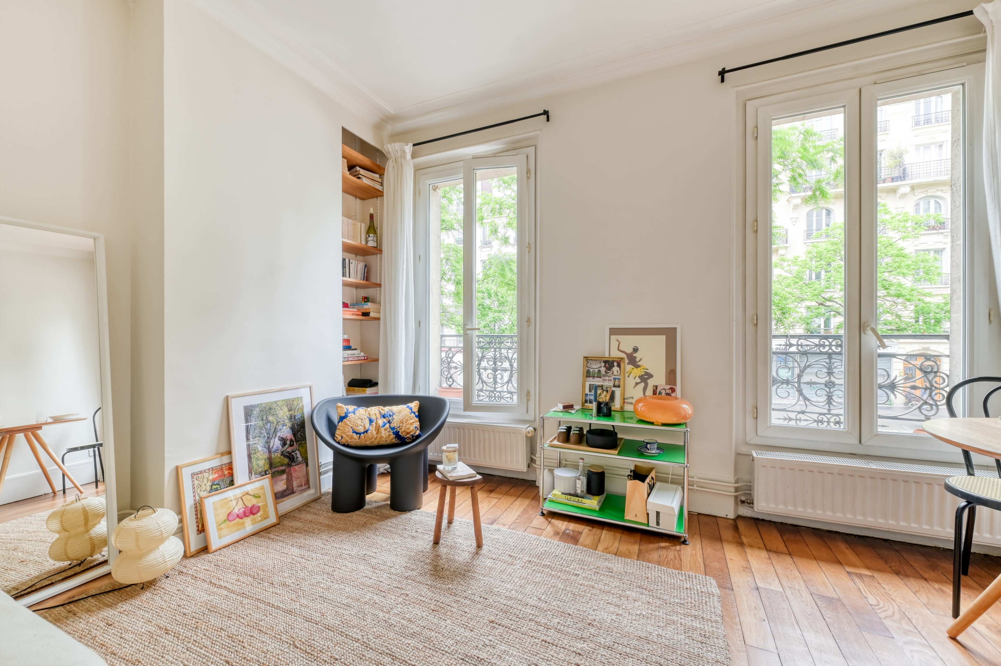 Cozy artist's flat in the heart of Paris Image in Picpus, Paris