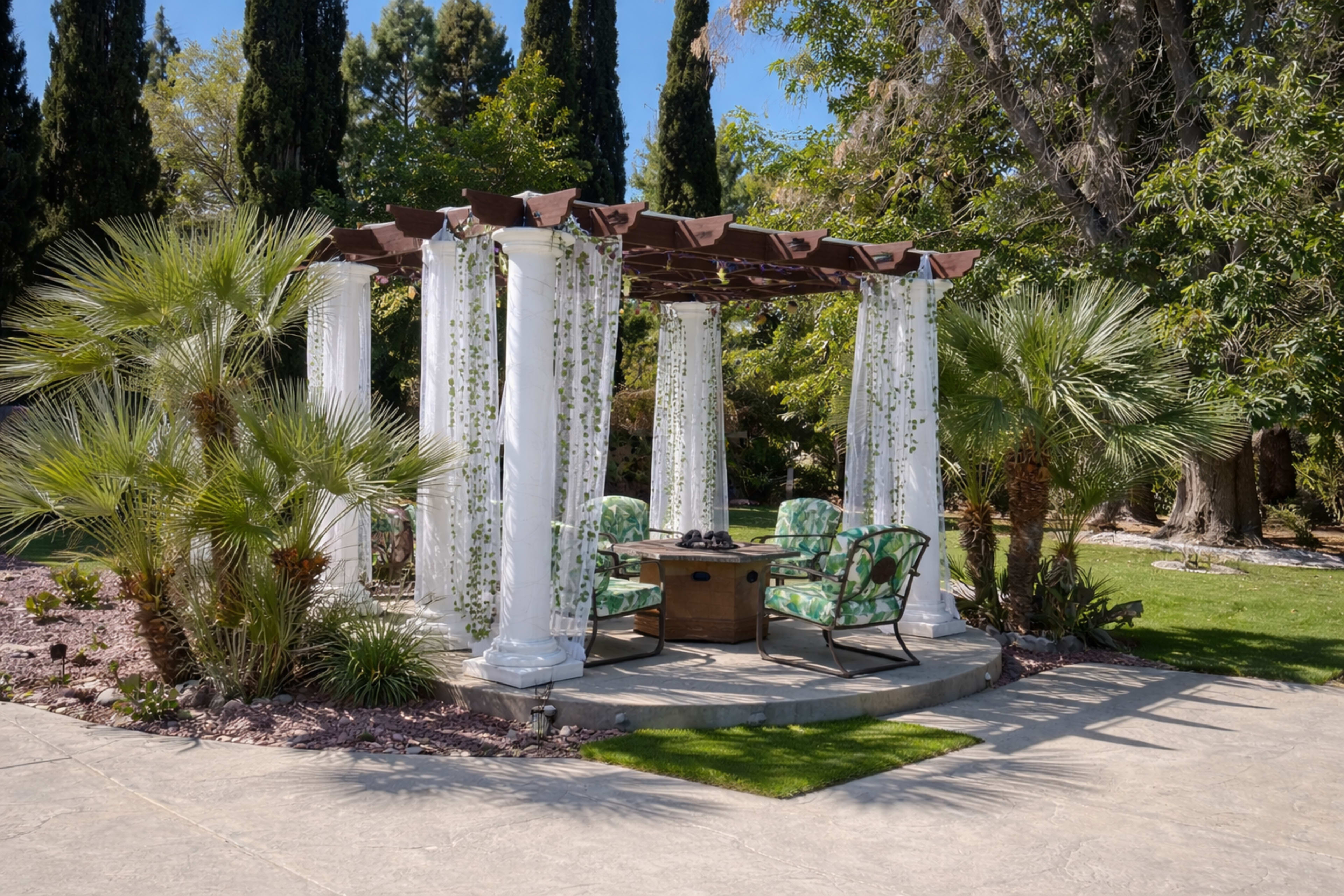 Luxury Porter Ranch Estate with Resort-Style Backyard & Pool Image in Chatsworth, Porter Ranch, CA