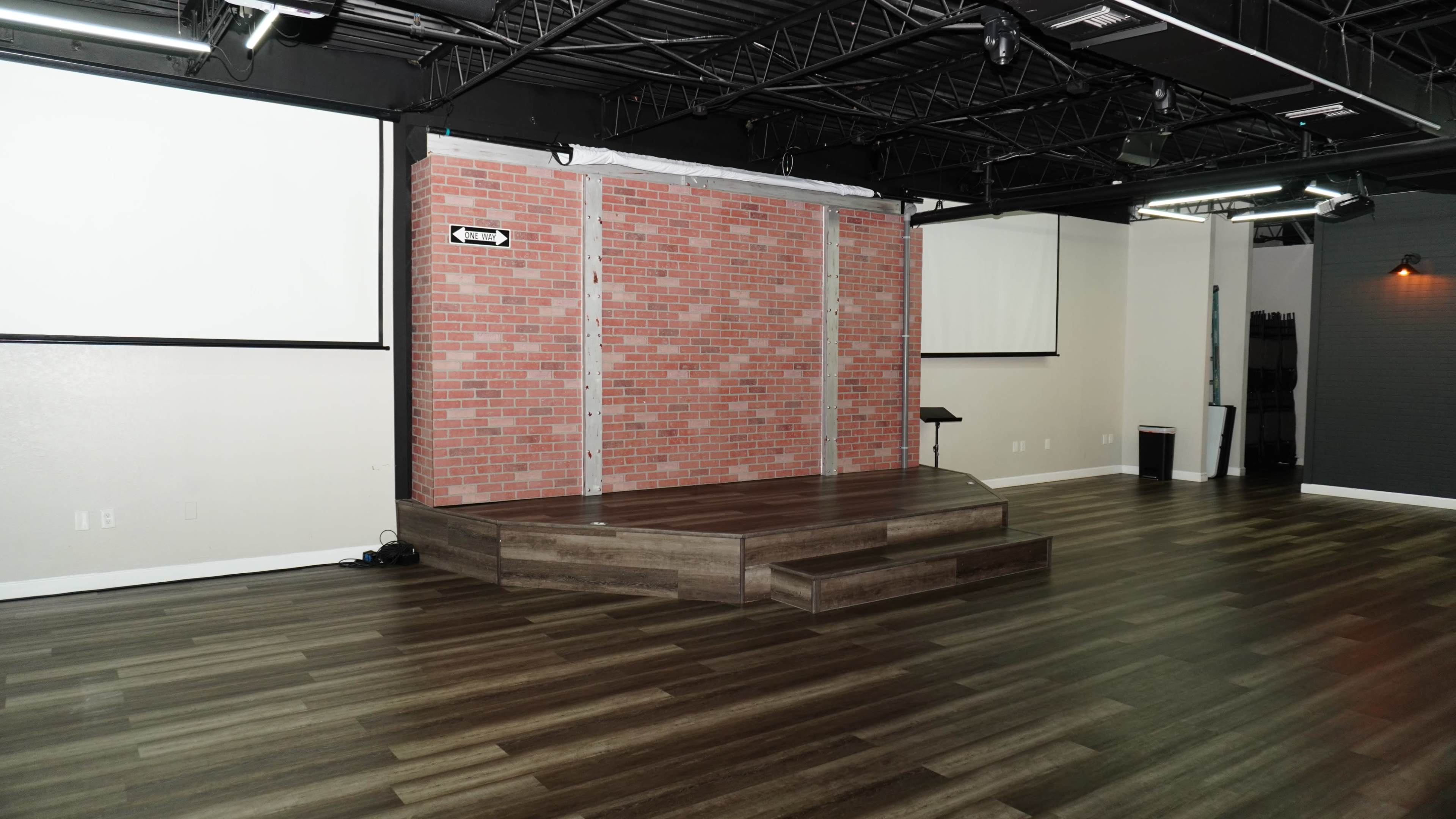 Event Space with Multi Use Facility Image in Colonial Town Center, Orlando, FL