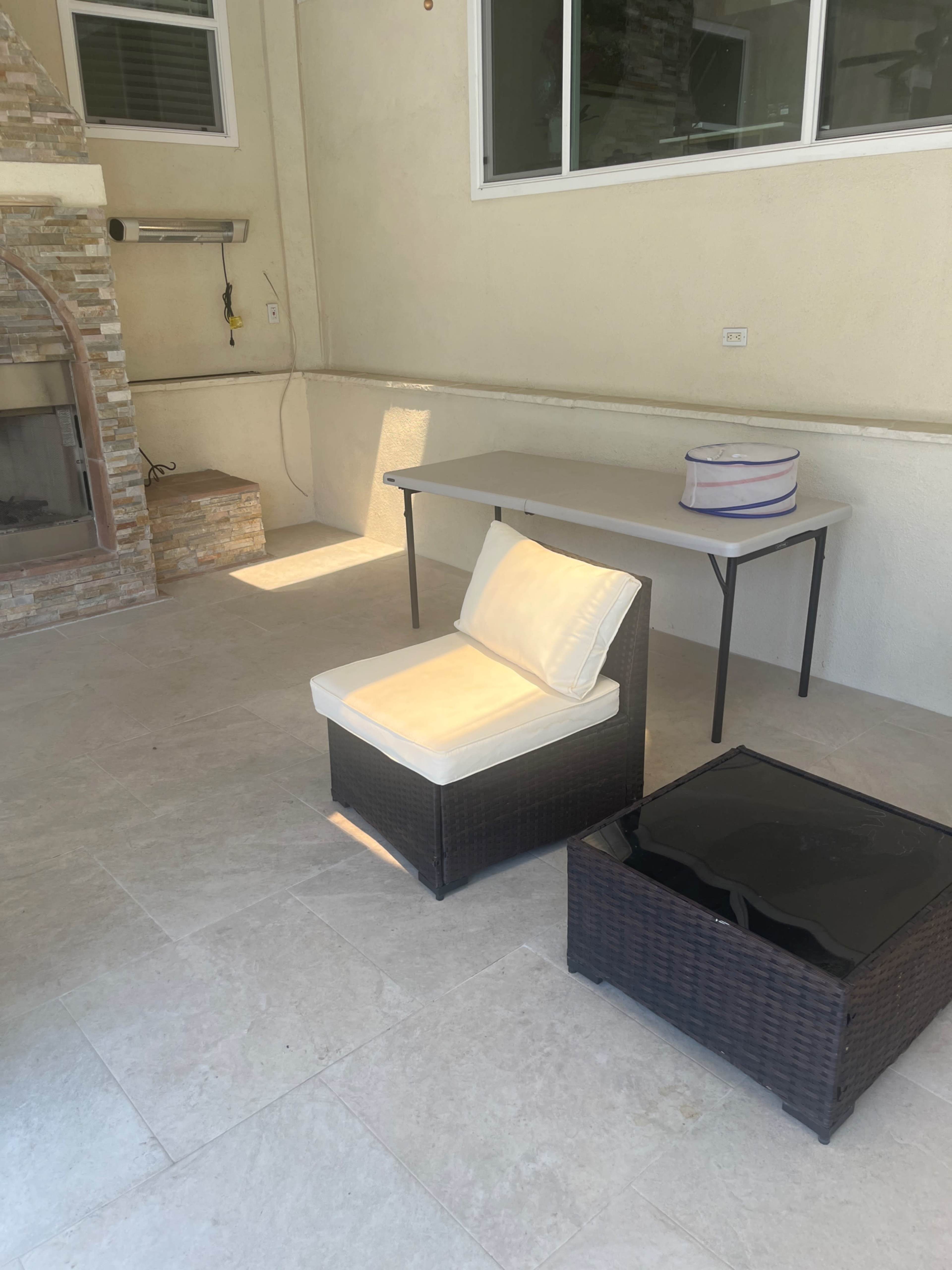 Background near the mountains Image in Altadena, Altadena, CA