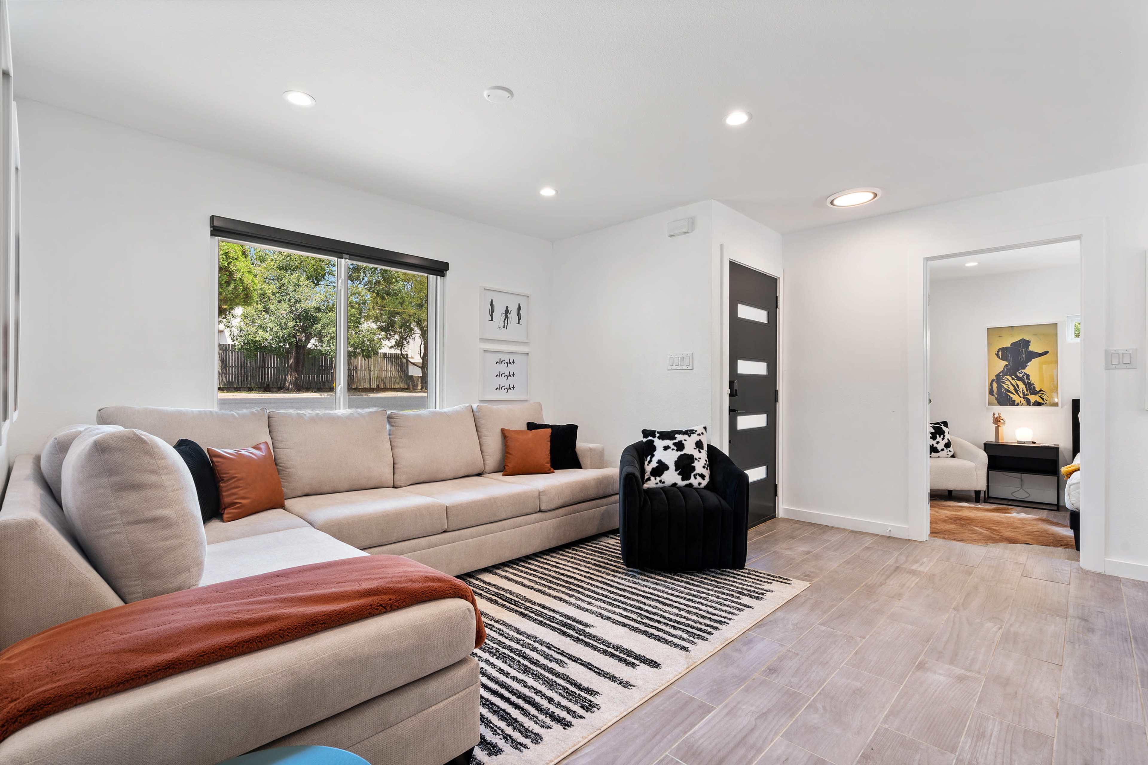 Modern ATX 4BR | HotTub, Mini Golf, & Basketball Image in Cherry Meadows, Austin, TX