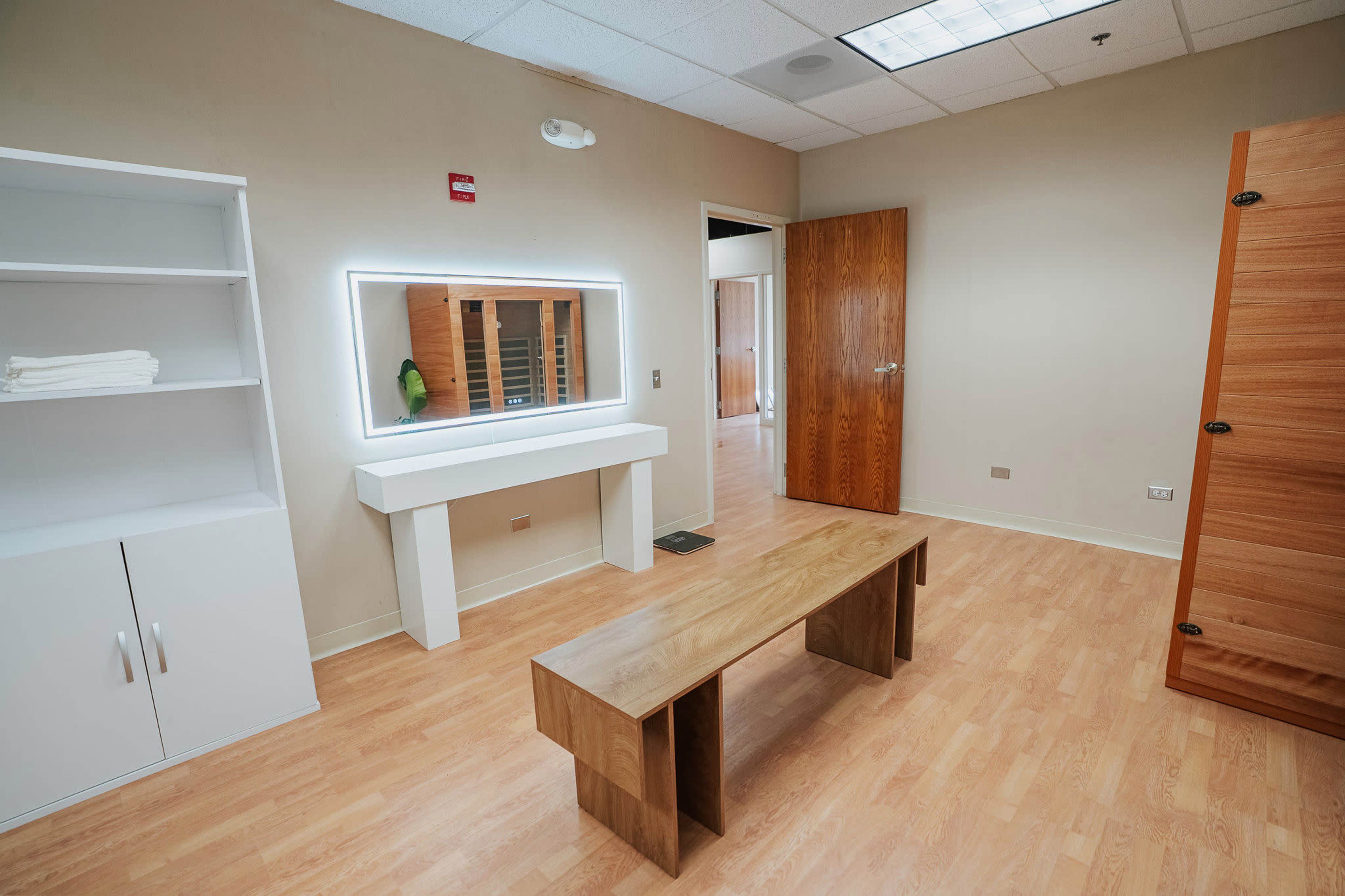 Women Centered Pilates Space Image in Dundee Township, Elgin, IL