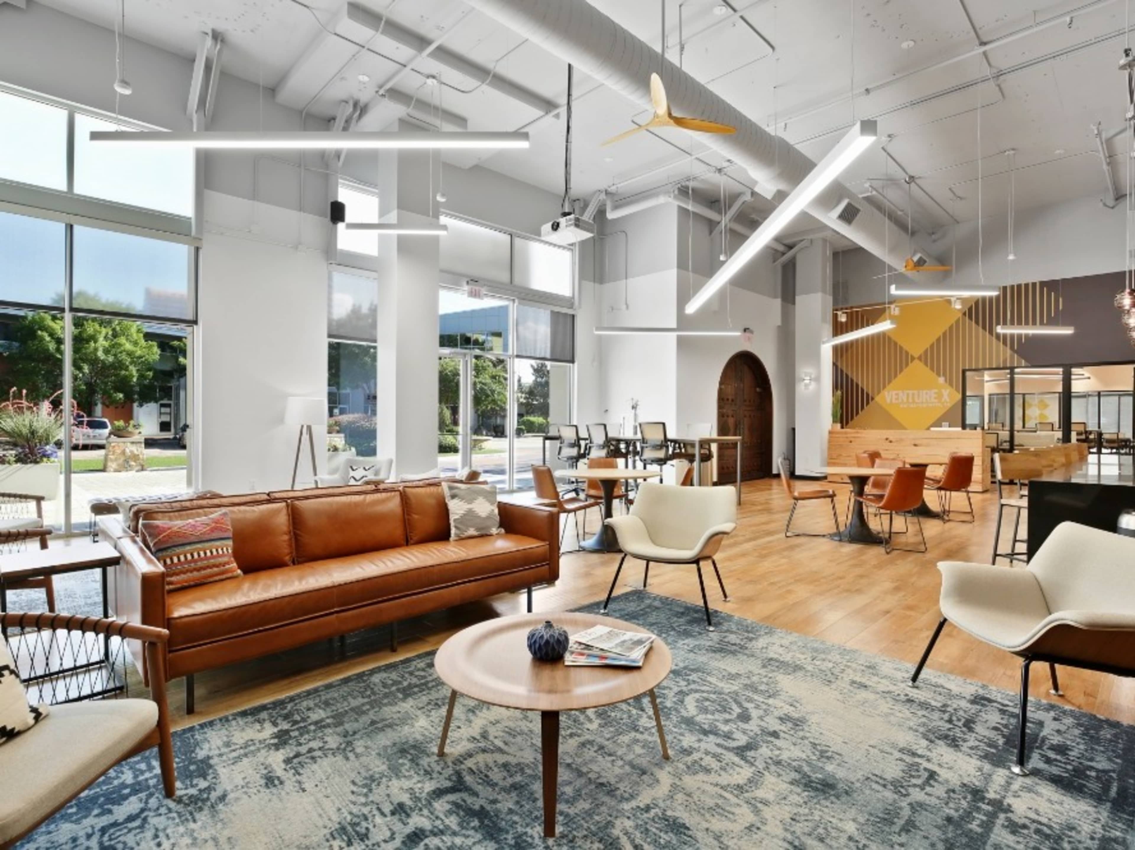 Coworking Day Pass | Temporary Workspace